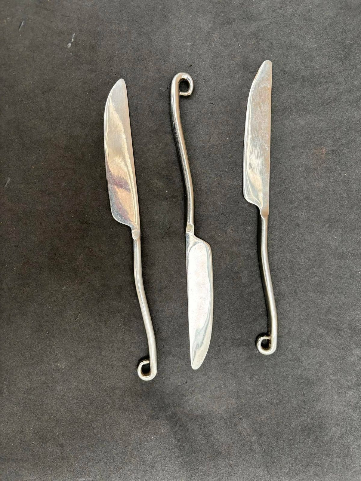 Set 3 Forged Knives Flatware Twist Cutlery French Replacement Twisted Ends Spiral Swirl Brutalist Decor Medieval Style Viking Handmade photo 90.0