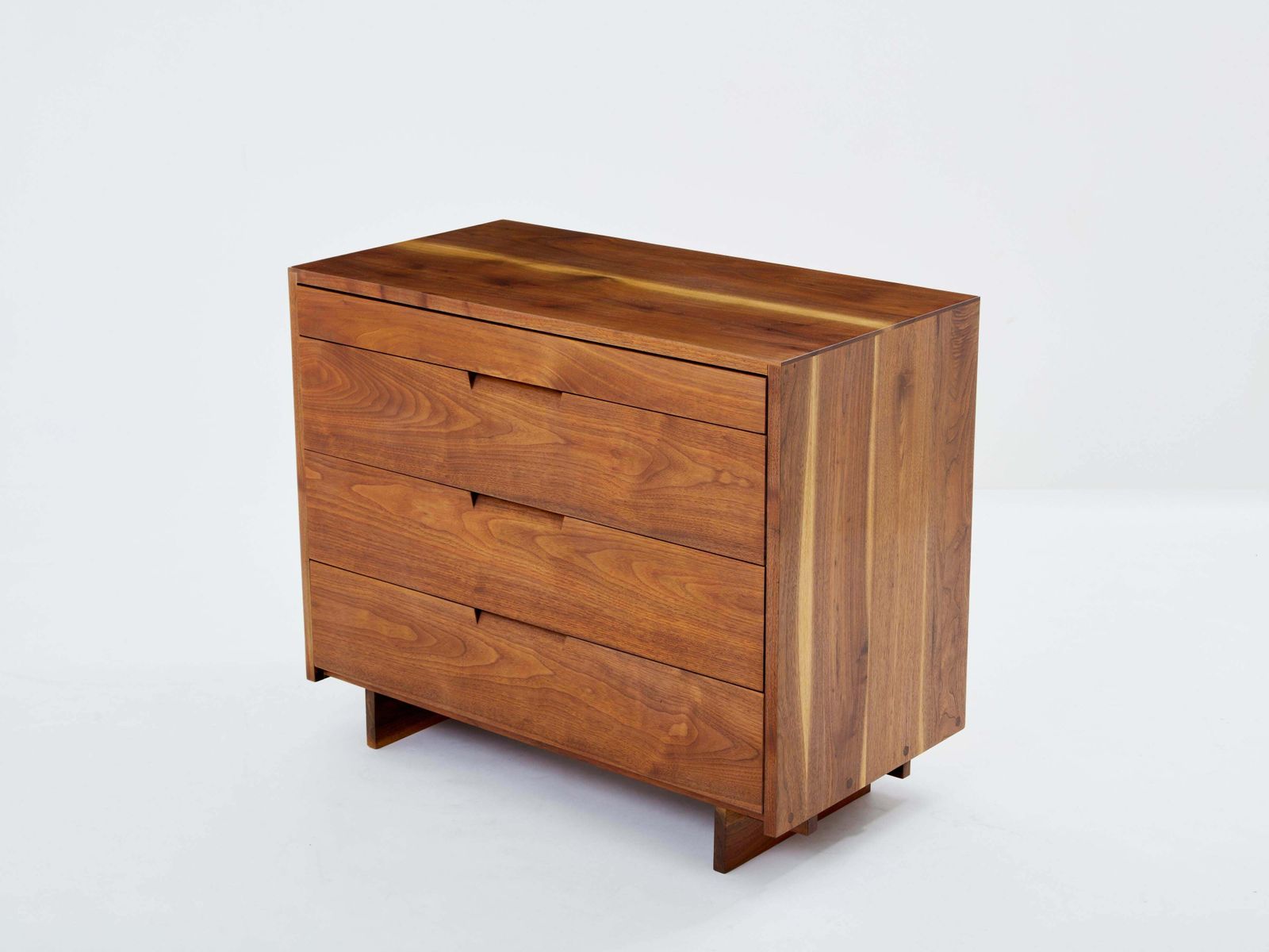 Commode George Nakashima en noyer noir américain, 1955 photo for sale
