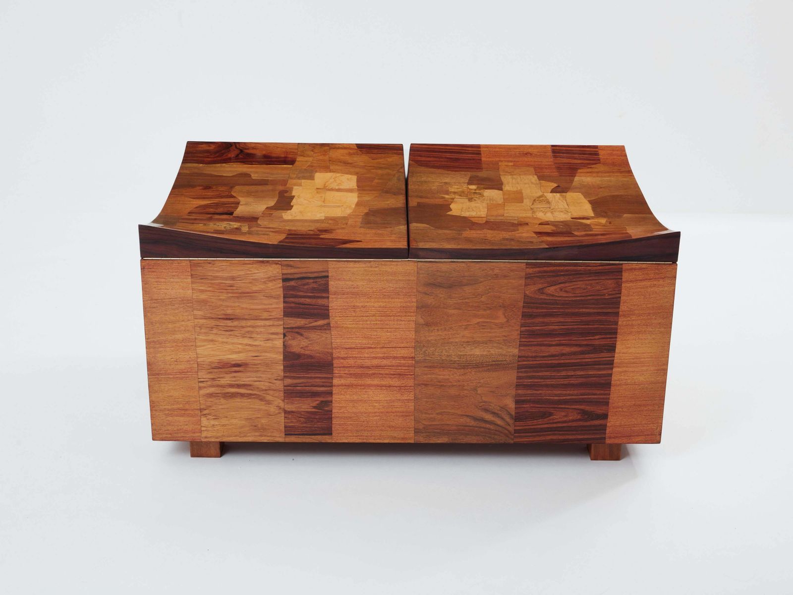 photo for sale Cabinet bar Michel Lefevre en placage et marqueterie, 1960
