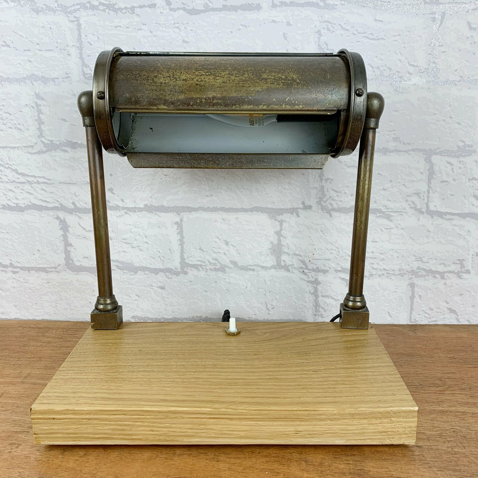 photo furniture Industrial Style Desk Lamp.