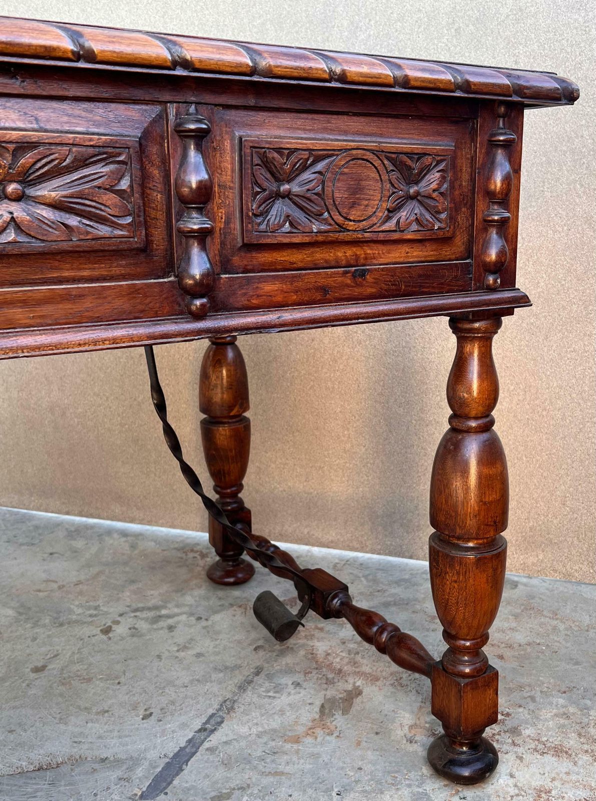 photo vinterior 20th Two Sides French Louis XV Style Carved Walnut Desk With Three Drawers