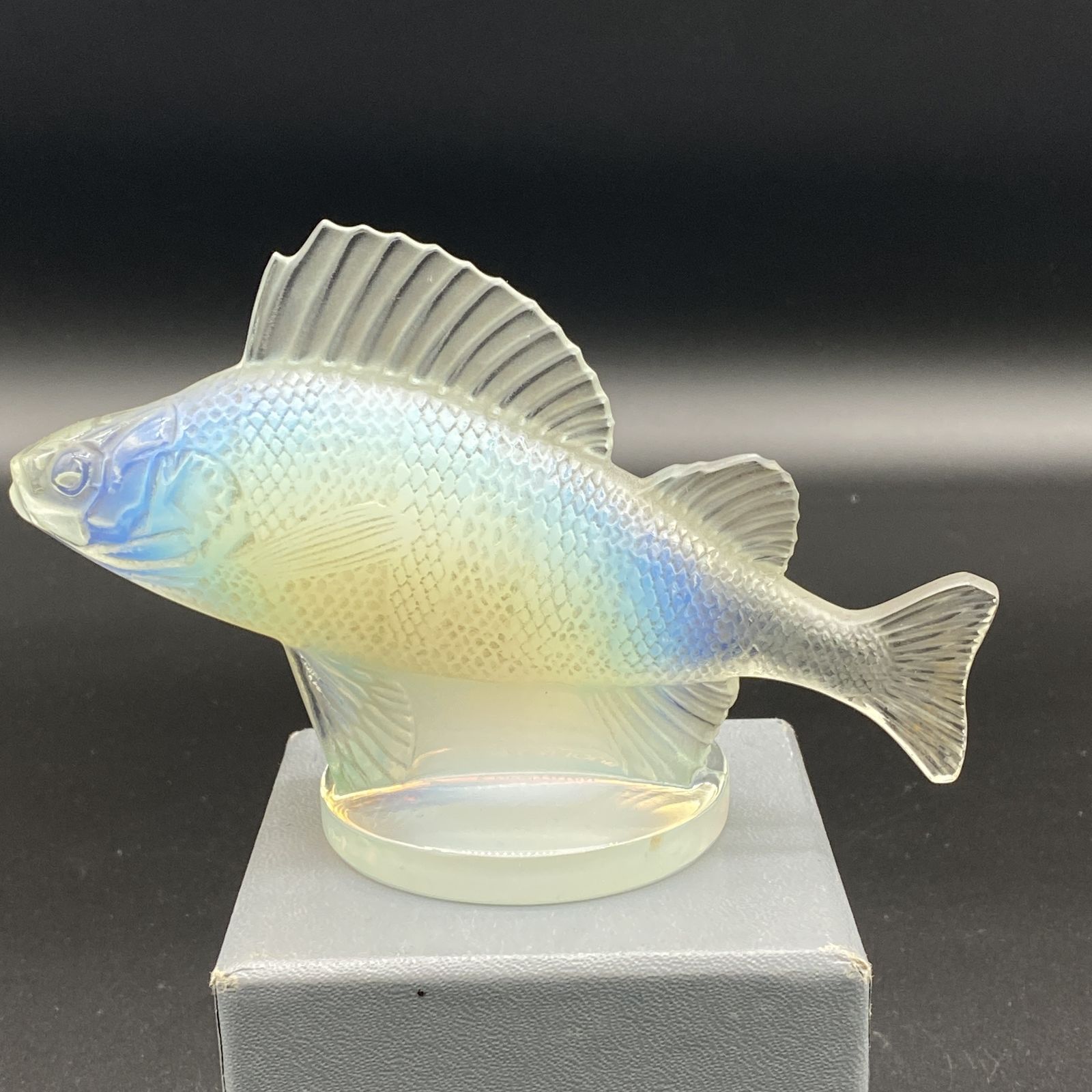 A R.Lalique Perch Mascot In Opalescent Glass.