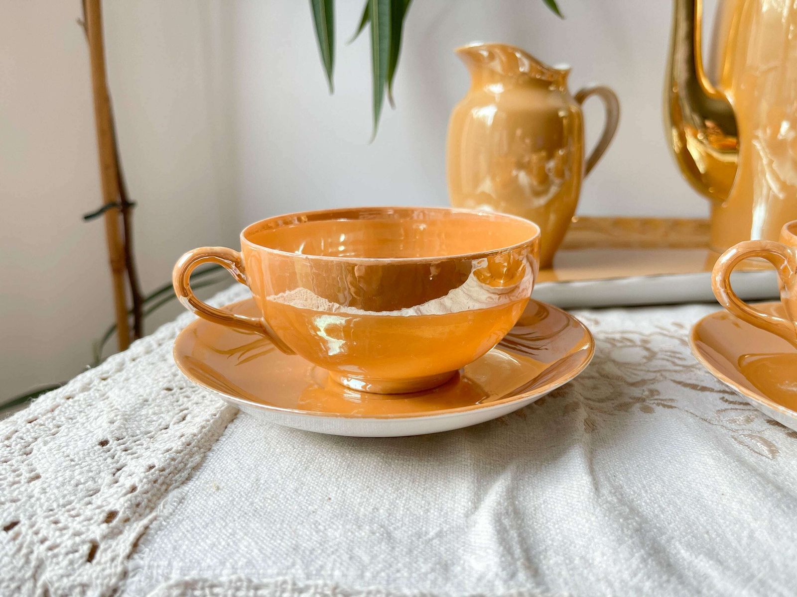 Vintage Luster Czecho Slovaquia Victoria China Iridescent Peach Tea Set 1950   Midcentury Lusterware Czecho Slovaquia   Cups photo for sale
