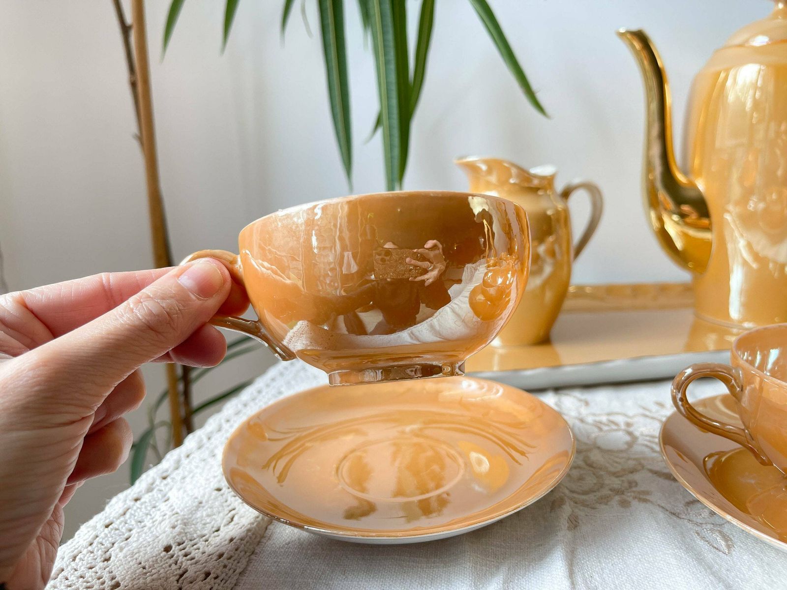 Vintage Luster Czecho Slovaquia Victoria China Iridescent Peach Tea Set 1950   Midcentury Lusterware Czecho Slovaquia   Cups photo Home Decor