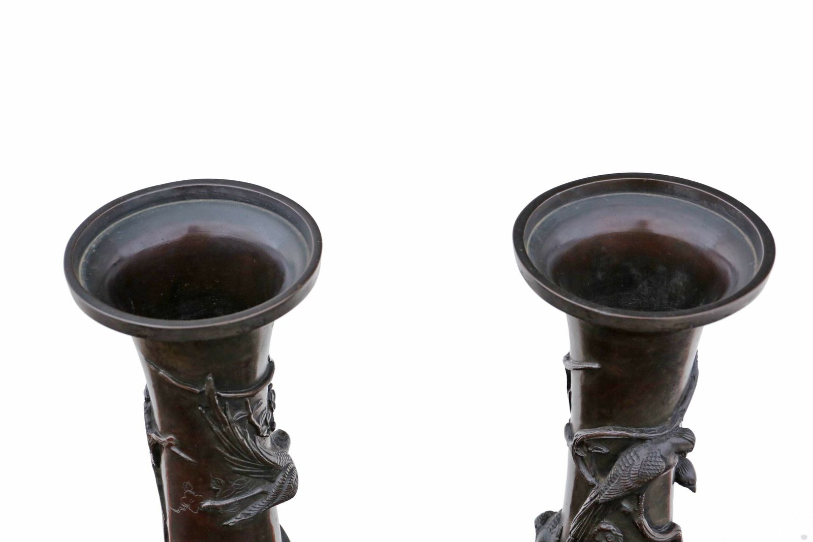 Fine Quality Very Large Pair Of Japanese Bronze Vases   19th Century Meiji Period photo vinterior
