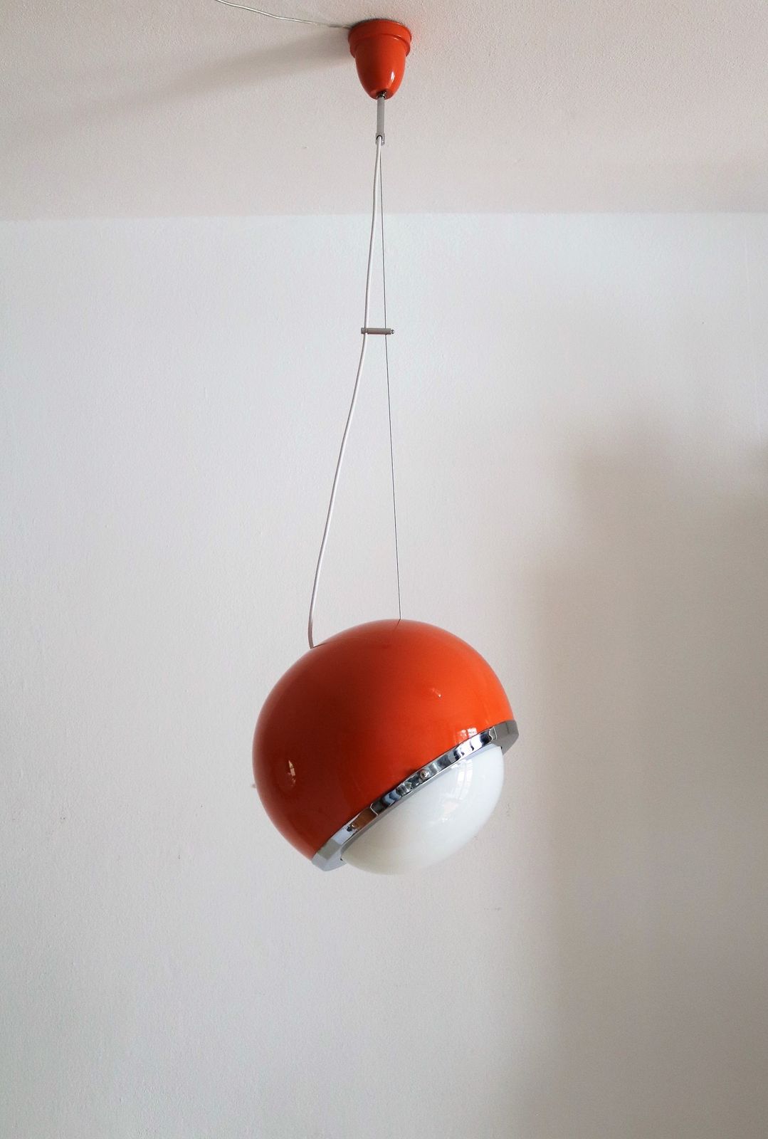 photo for sale Italian Midcentury Pendant Lamp From The Space Age In Glass And Aluminium, 1960s