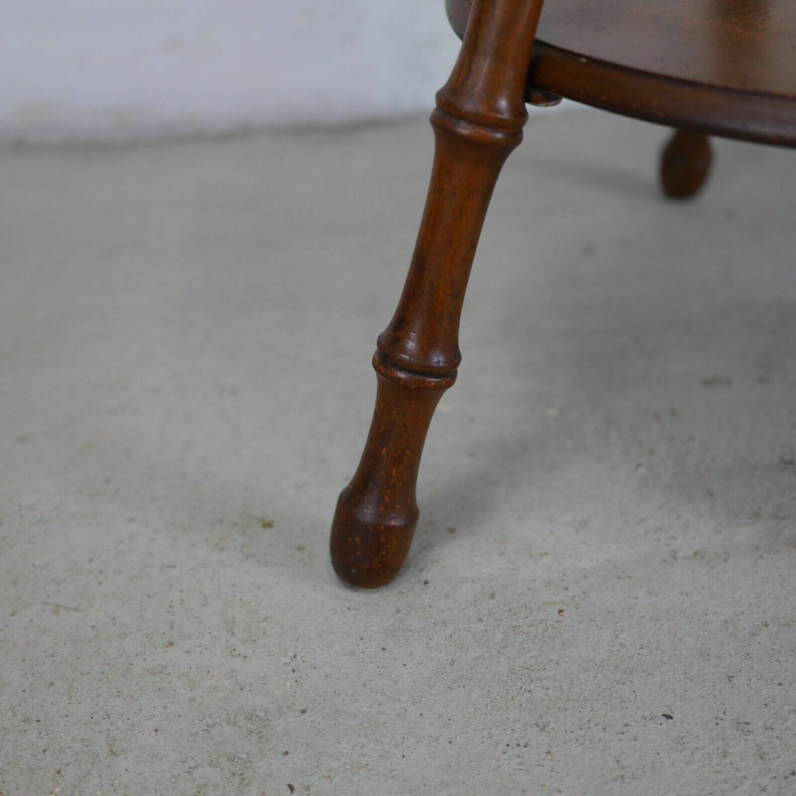 photo vinterior Antique Victorian Faux Bamboo Tripod Round Side Lamp Table Mustard Velvet