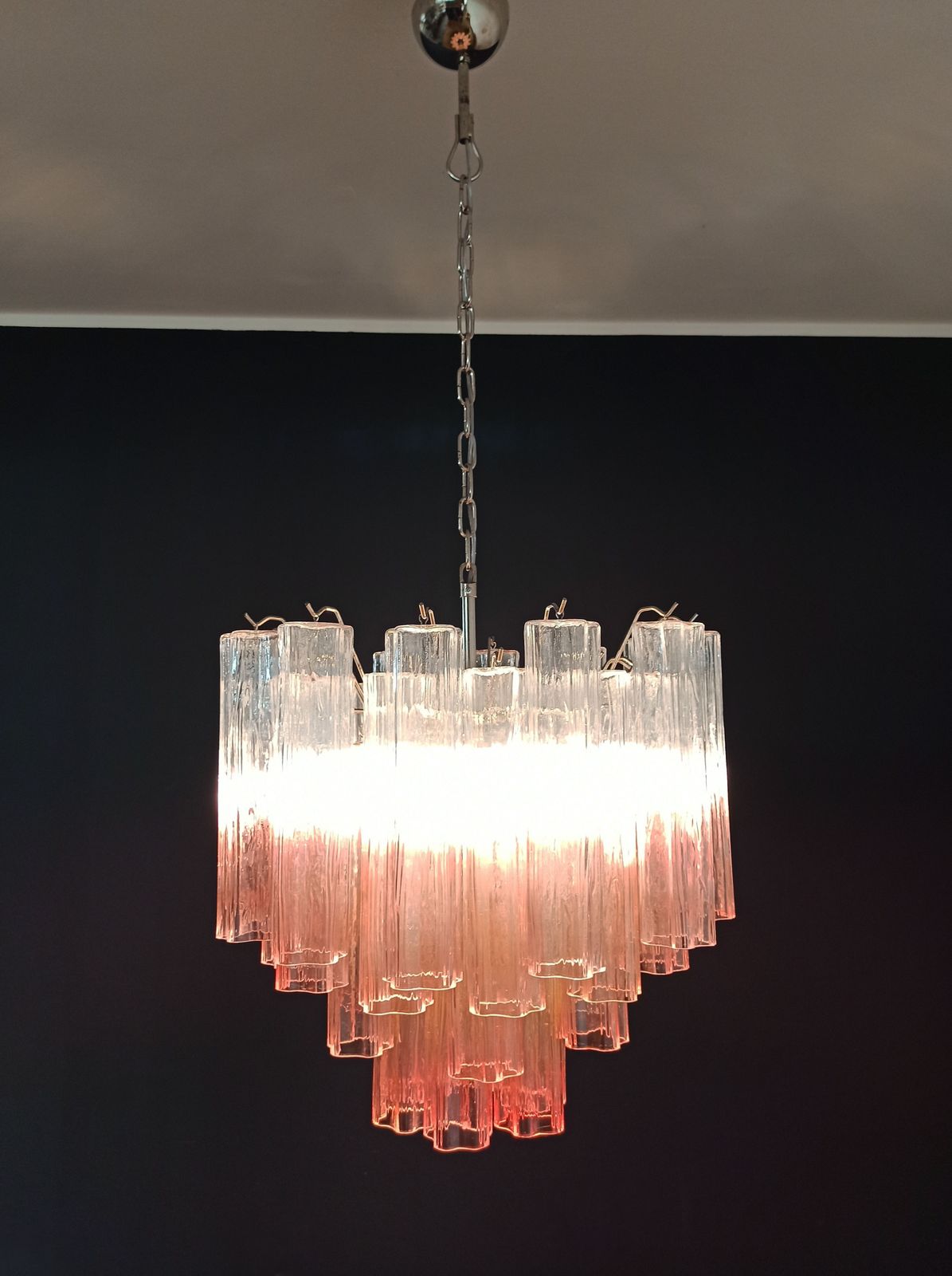 Lighting Fantastic Murano Glass Tube Chandelier   36 Shaded Pink Glass Tube photo