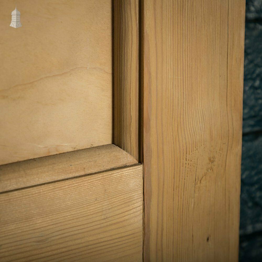 Pine Panelled Door, Moulded 3 Panel Set Of 2 photo vinterior