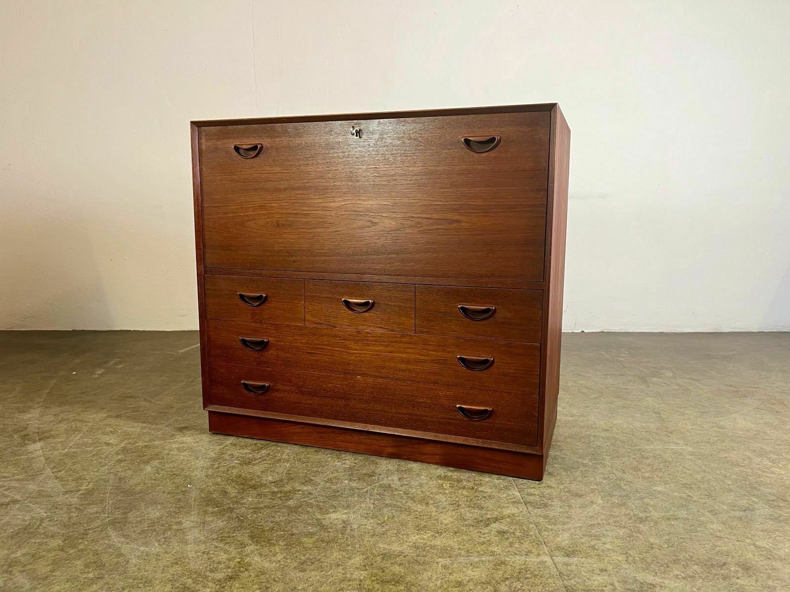 Secretary Peter Hvidt Orla Mølgaard Nielsen Teak Mid Century