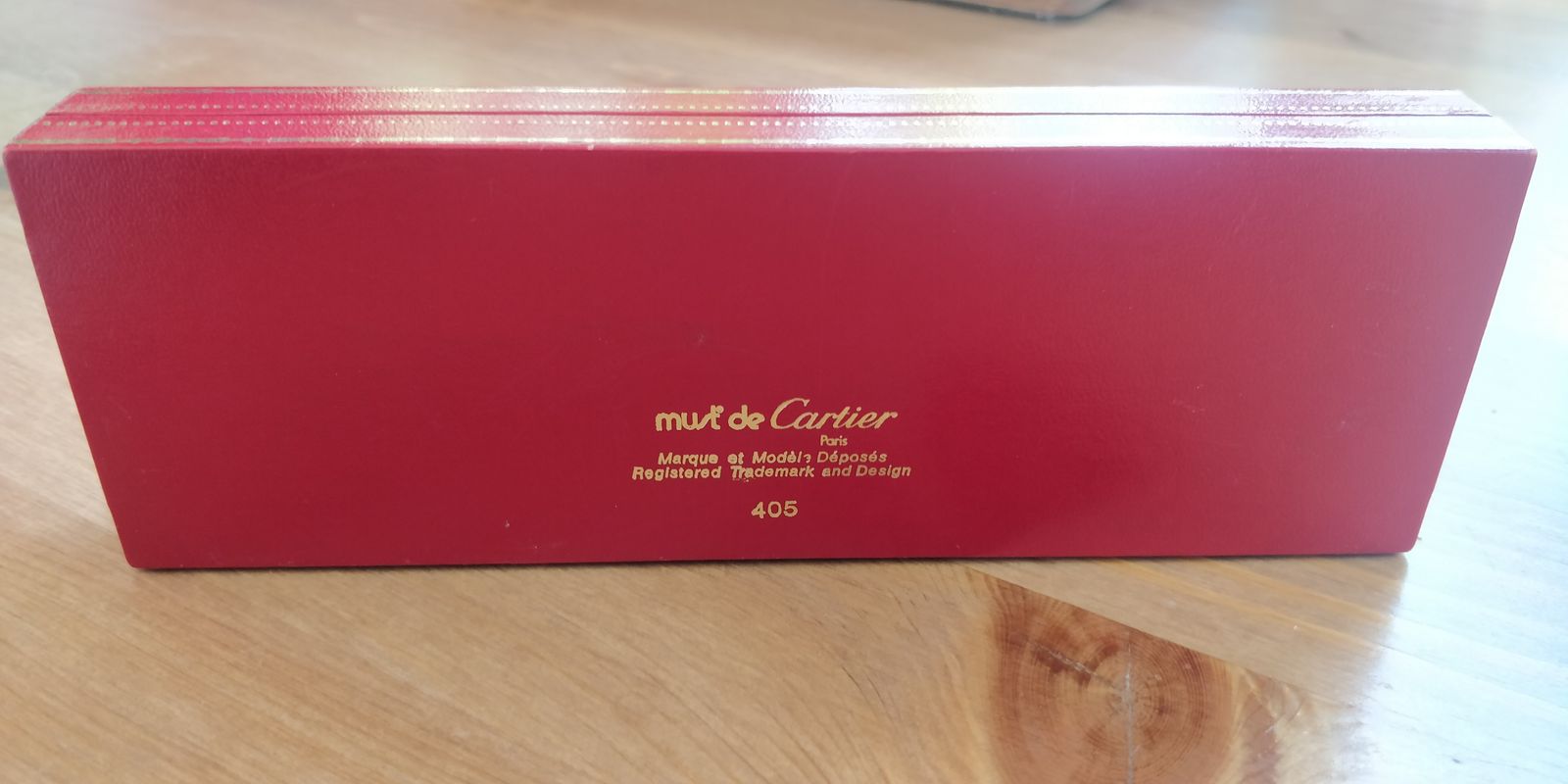 Cartier Gold Fountain Pen photo furniture