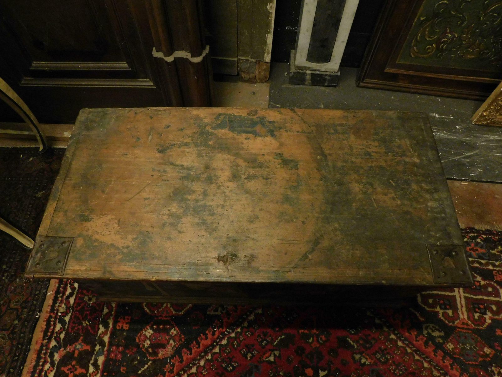 Old Opening Chest, Lacquered And Painted On Larch Wood, Italy photo vinterior