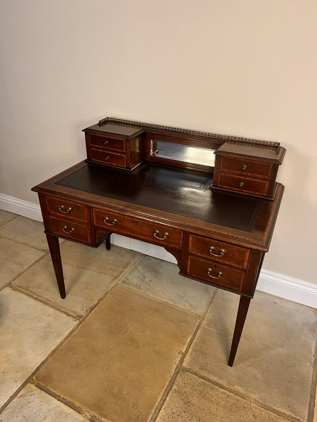 Edwardian Quality Mahogany Inlaid Writing Desk photo for sale
