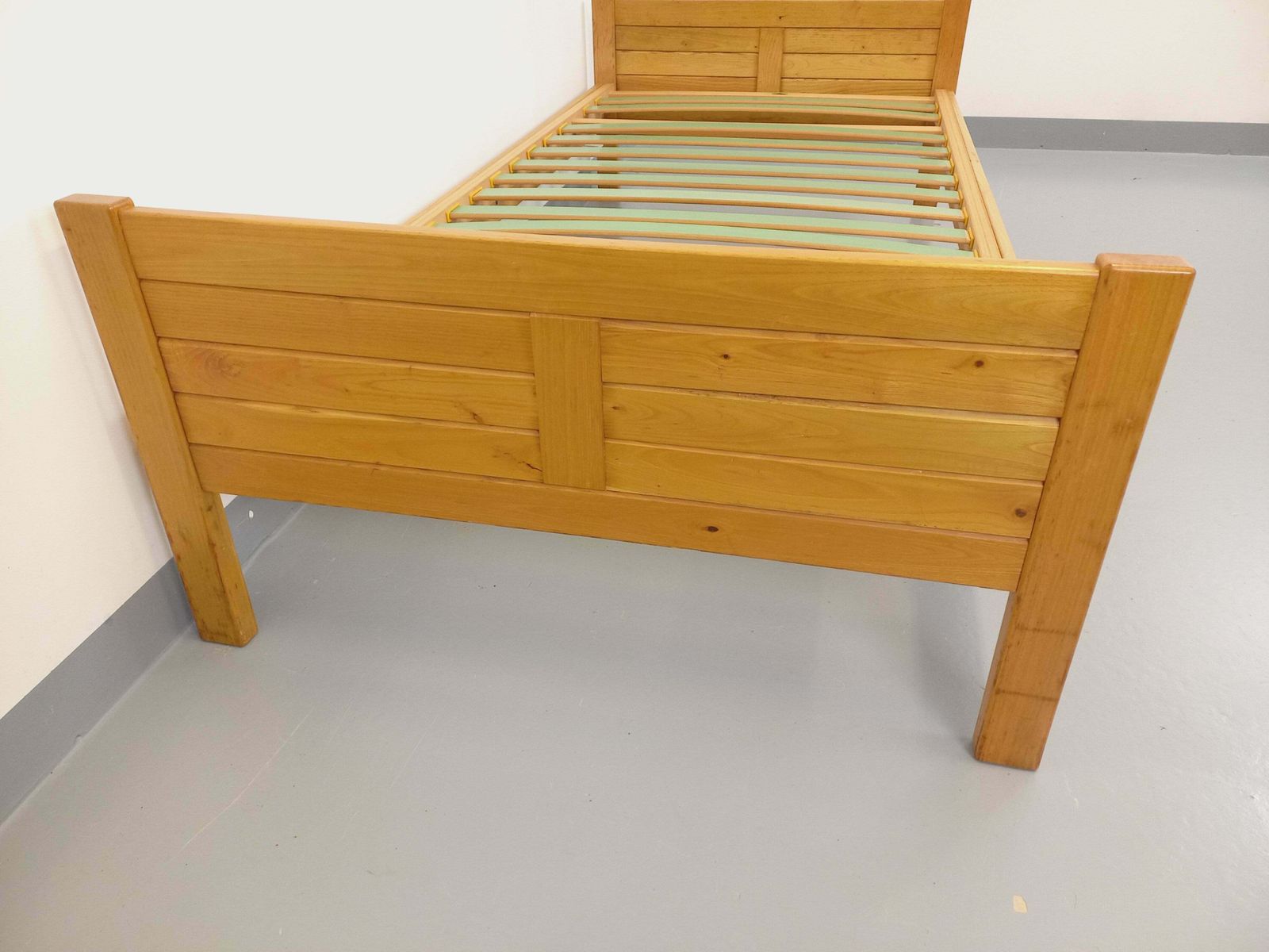 New | Mountain Design Les Arcs Single Bed In Ash photo buy