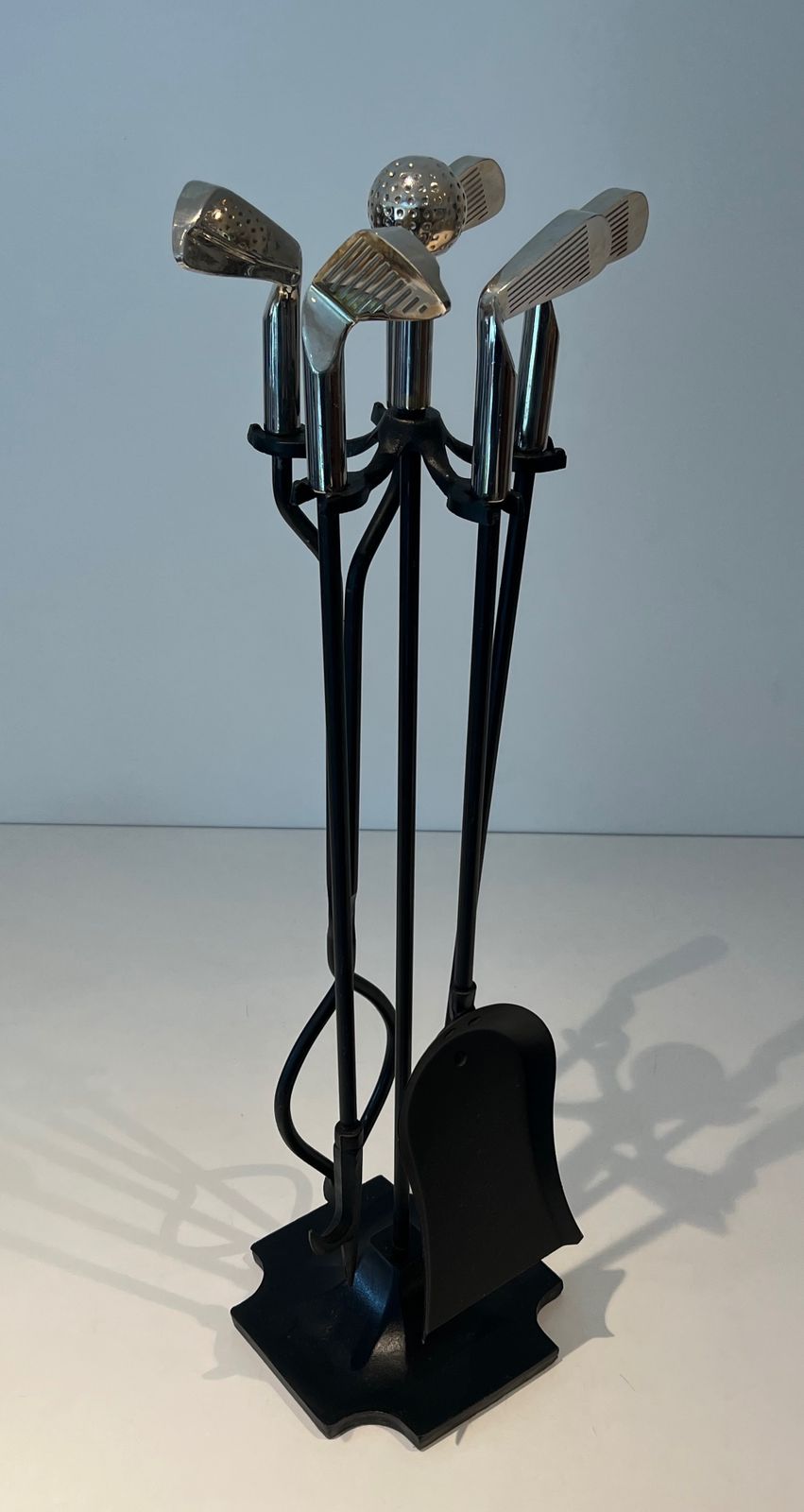 “Golf” Model Fire Kit In Black Lacquered Metal And Chromed Brass photo for sale