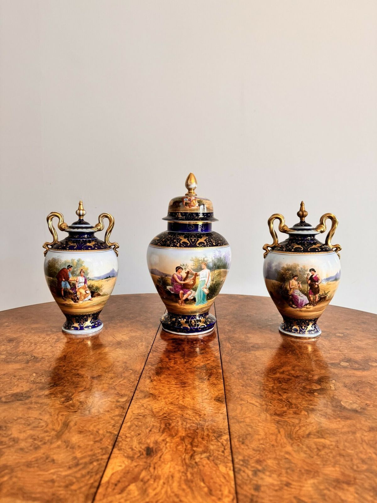 Fine Quality Antique Royal Vienna Vase Garniture