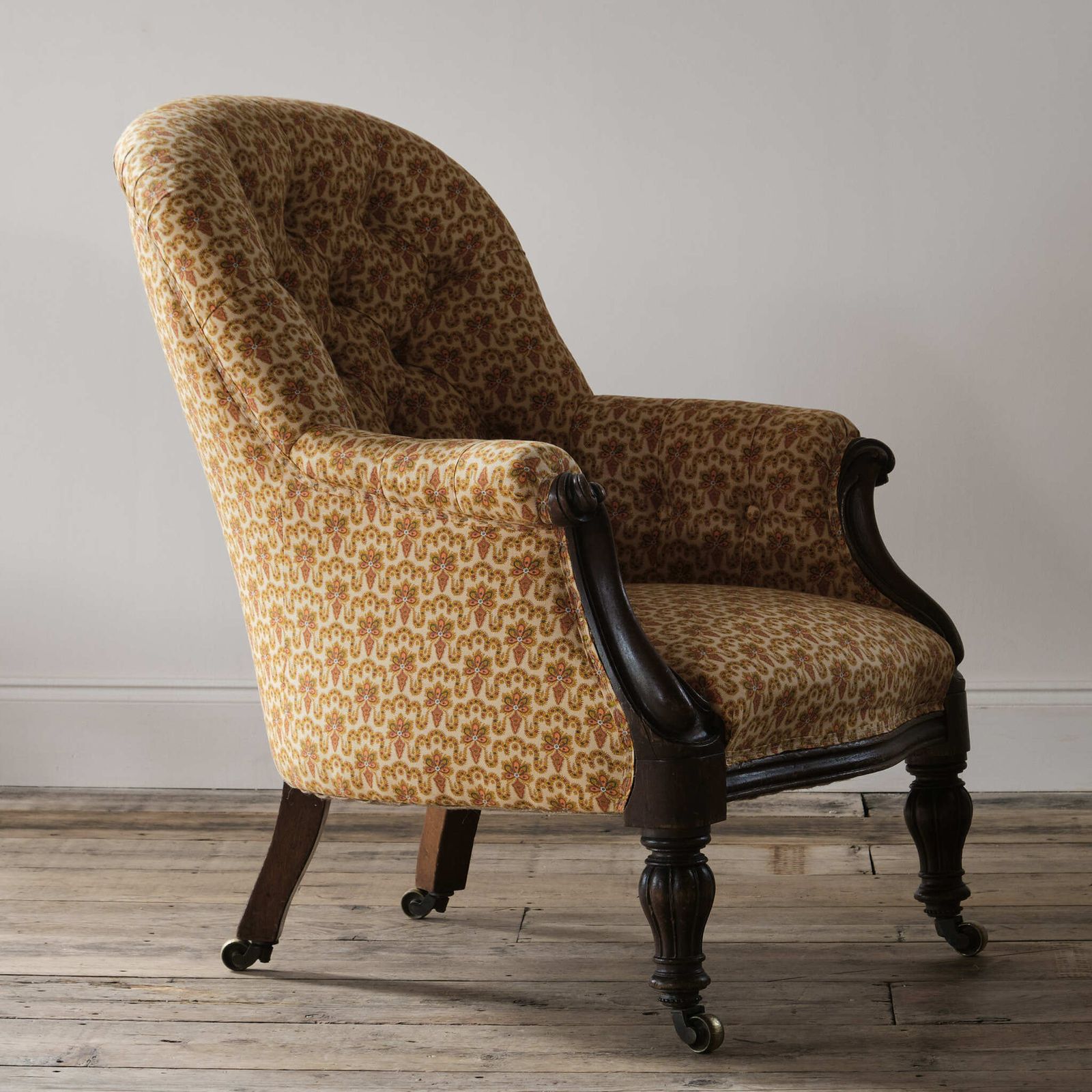 19th Century Buttoned Back Tub Armchair In Vintage French Cotton photo buy