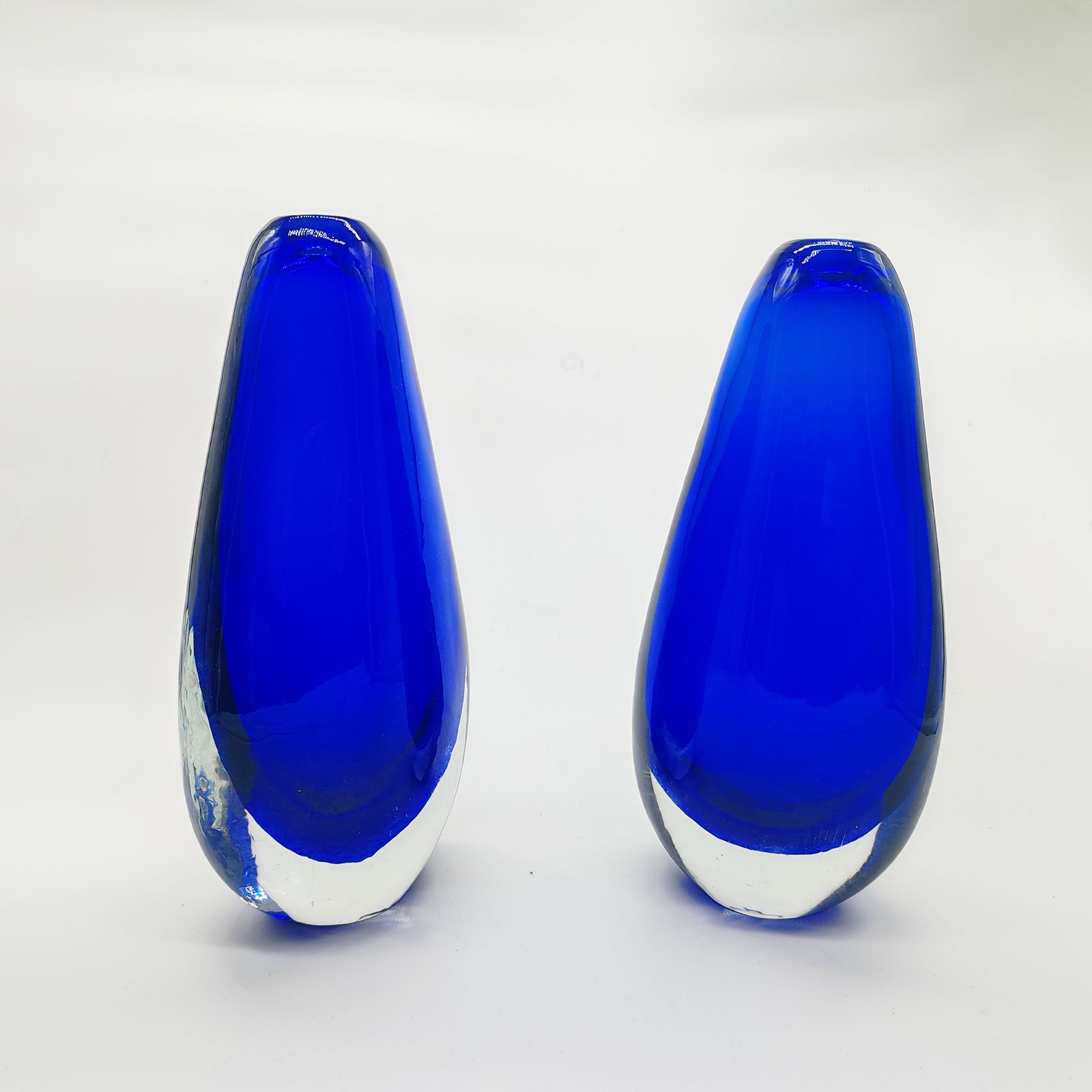 Vintage Pair Of Vases In Murano Glass By Flavio Poli For Seguso   1960s. photo 420.0