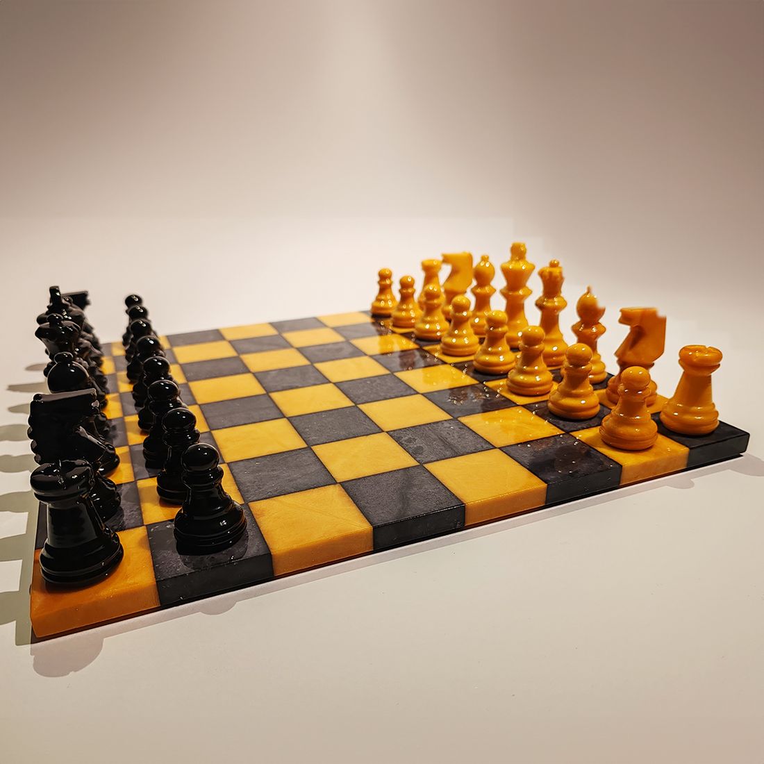 Chess Set In Hand Carved Italian Alabaster Of Volterra    Yellow And Black   1970s photo for sale