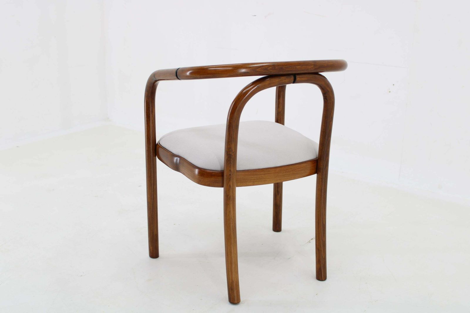 1970s Antonin Suman Chair By Ton photo 563.0