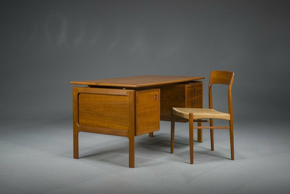 Danish Desk By Arne Vodder For Gv Møbler, 1960s photo buy
