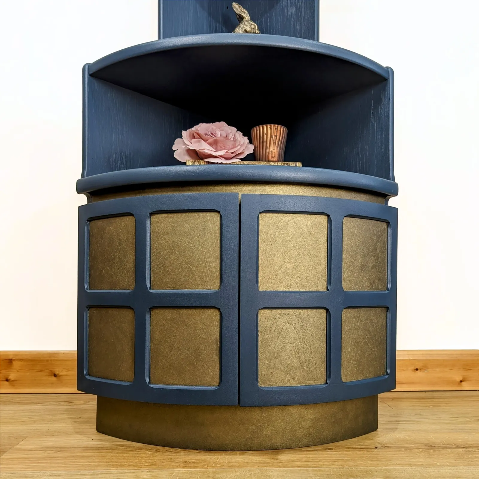 Nathan Squares Corner Unit, Teak Mid Century Modern Display And Storage, Gin Or Cocktail Bar. Painted In Deep Navy With Bronze Metallic Details photo vinterior