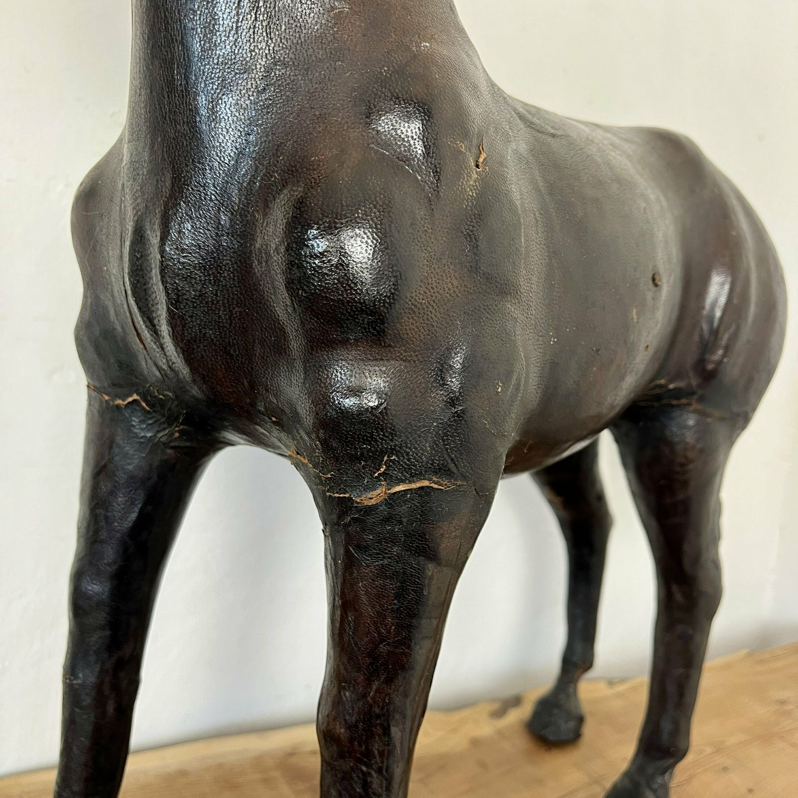 Antique Leather Horse Sculpture, Late 19th Century, Victorian Era, Figurine And Ornaments, Equestrian Collectibles, Period Interior Design photo vintage