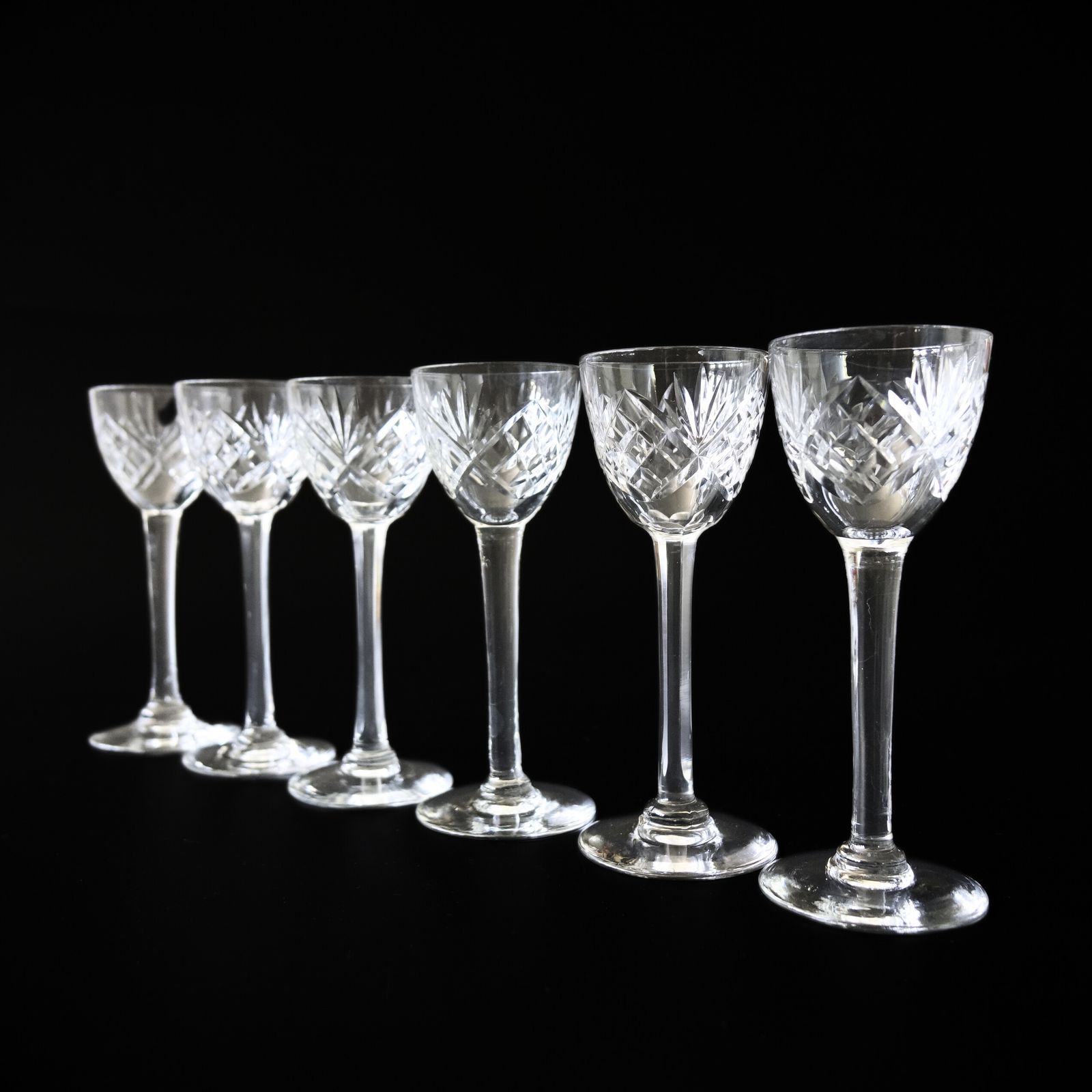 Vintage Small Crystal Snaps Glass "Haga" From Kosta Sweden Mid Century. Set Of Six.