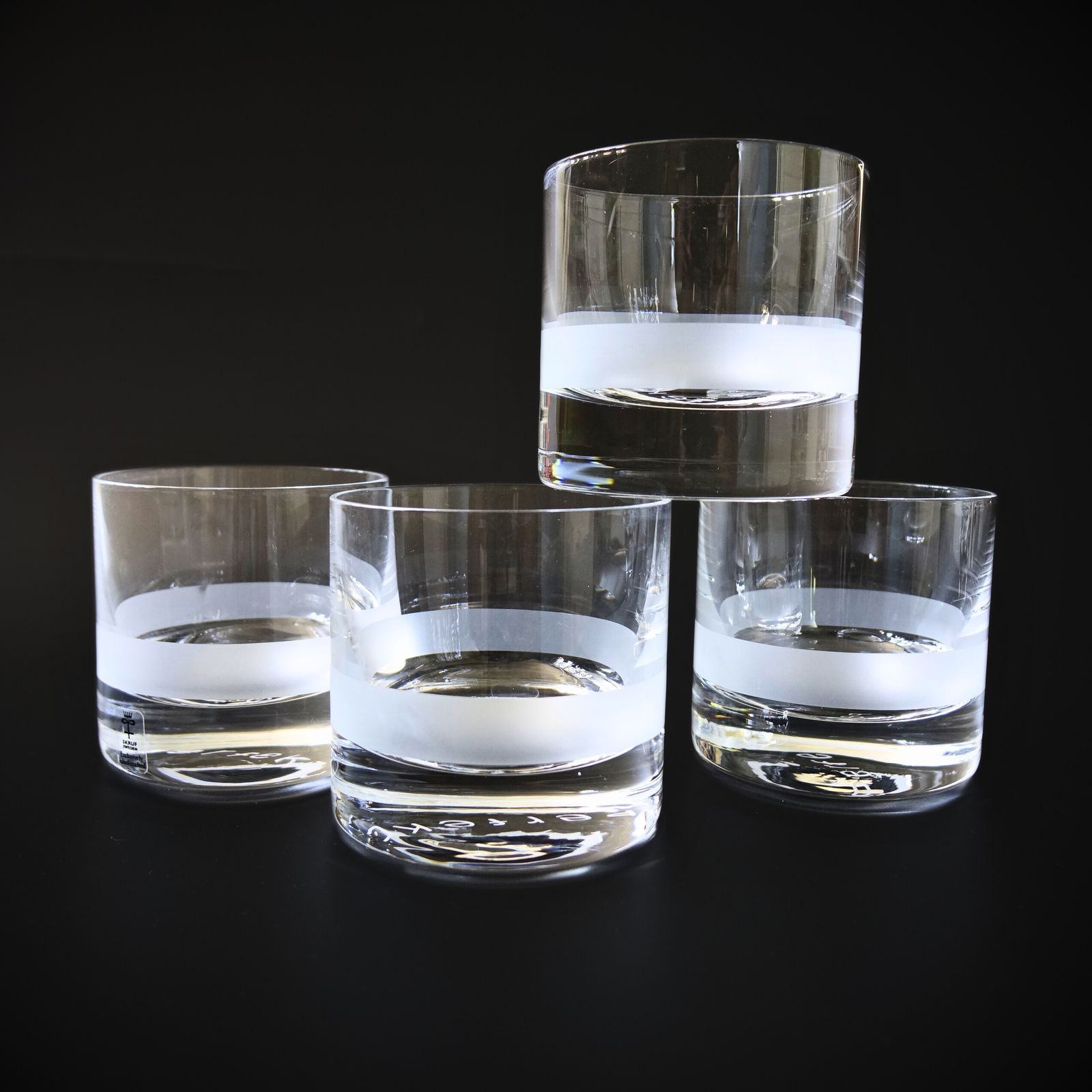 Unique Whiskey Glass With Frosted Ribbon "Perfekt" From Skruf Mid Century. Set Of Four. photo vinterior