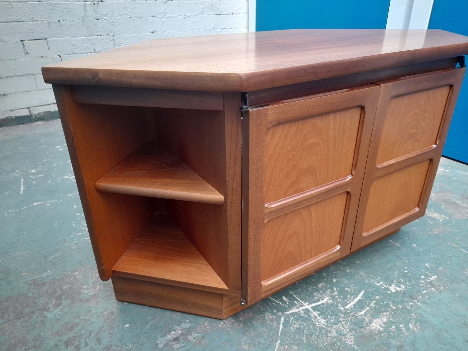Nathan Corner Tv Unit Stand Mid Century Vintage Teak Cabinet photo 125.0