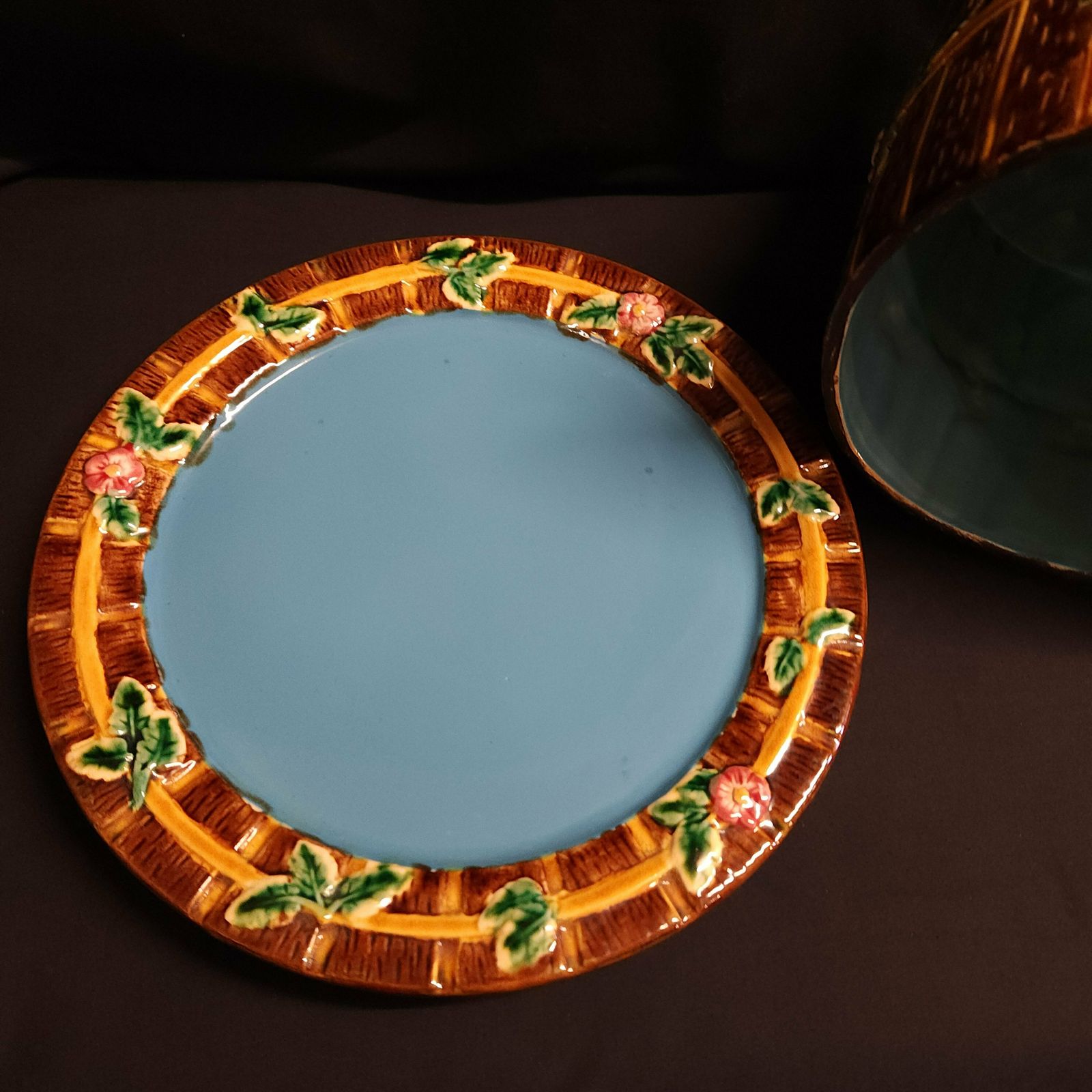 Majolica Cheese Keeper, Fence And Vine, In The Manner Of George Jones Circa Early 1900's photo vinterior