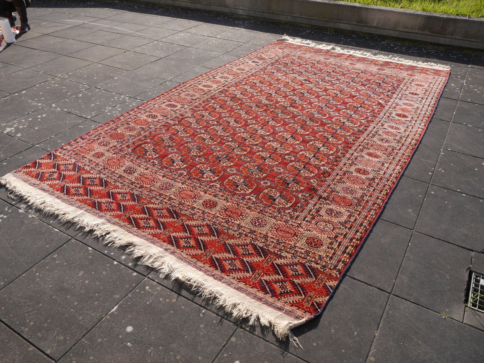 Antique Rug Turkman Tekke Bukhara Main Carpet Djoharian Collection photo vinterior