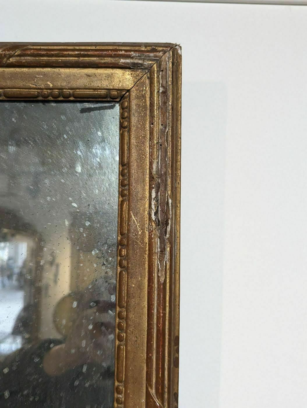 Small Louis XVI Period Mirror In Gilded Wood photo Home Decor