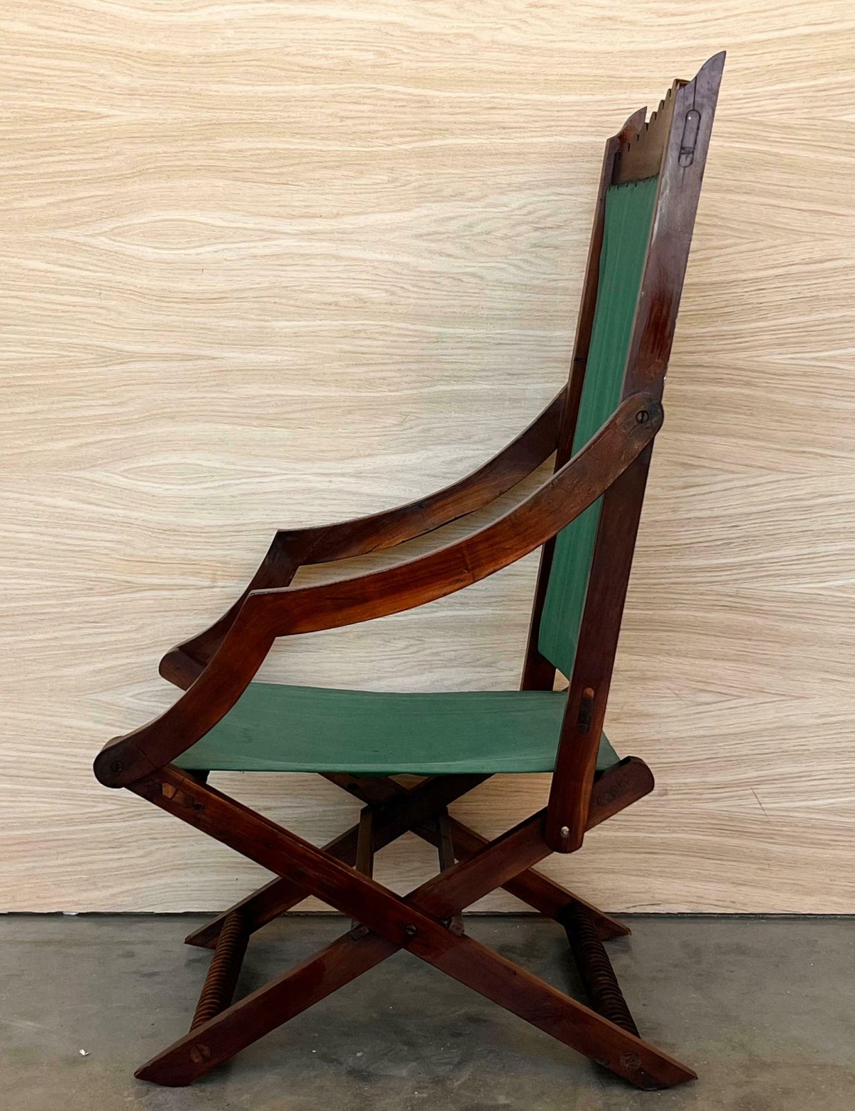 Mobilier Paire de fauteuils bas en bois de style Old Hickory photo
