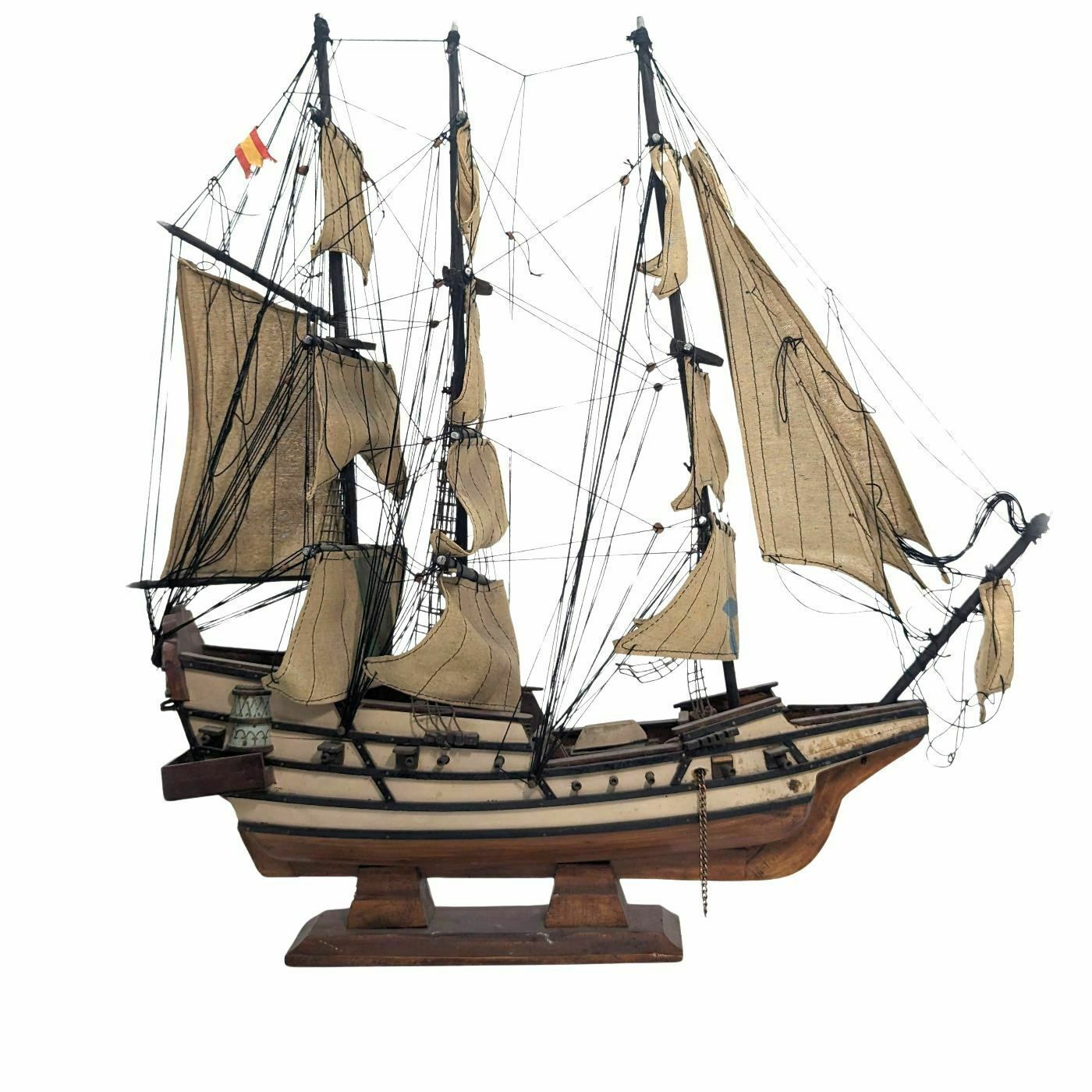 3 Mat Boat Model The Unicorn photo furniture