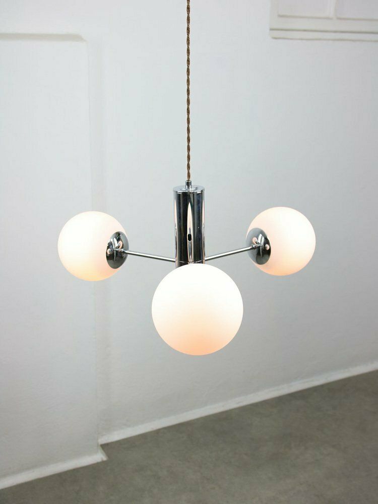photo vinterior Vintage Italian Chrome And Opaline Sputnik Chandelier, 1970s