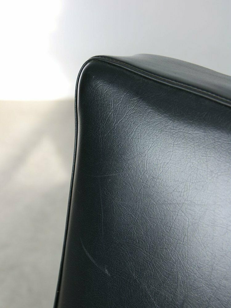 photo vintage Vintage Bauhaus Lounge Chair In Black From Stol Kamnik, 1960s