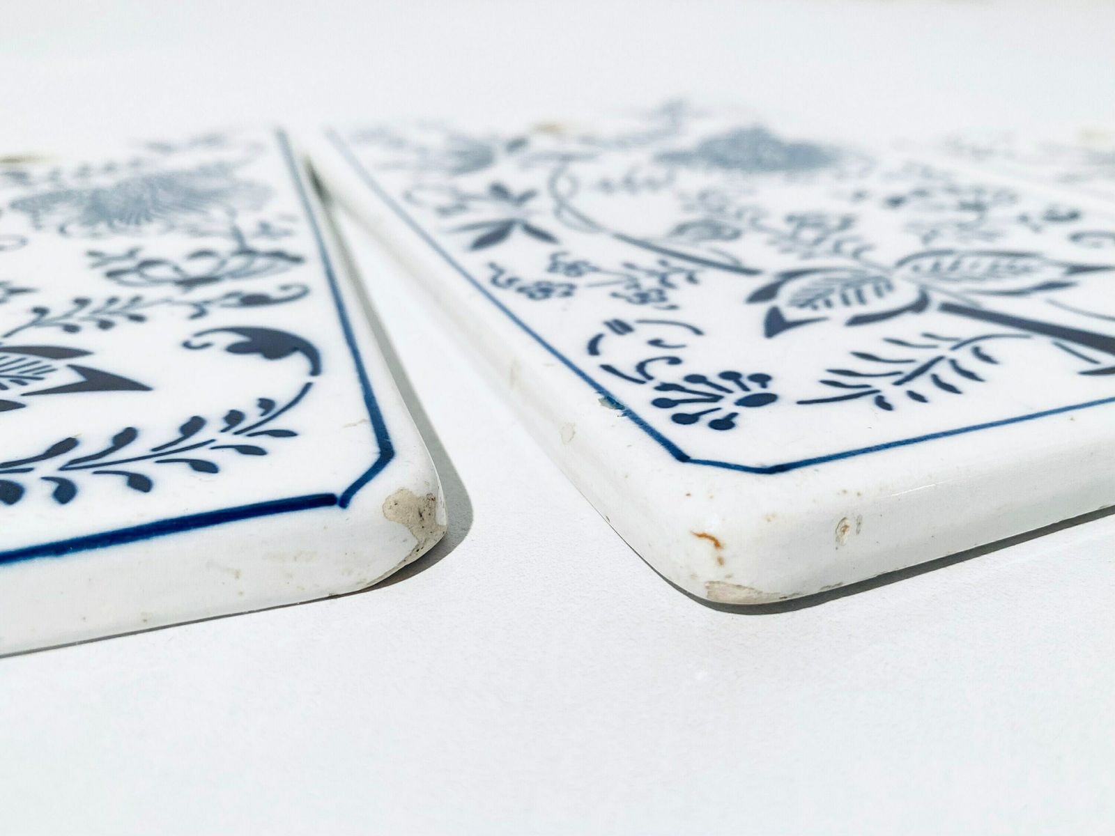Three Merazzi White & Blue Ceramic Pot Set Tiles With Onion Motif / Vintage Decor photo vinterior