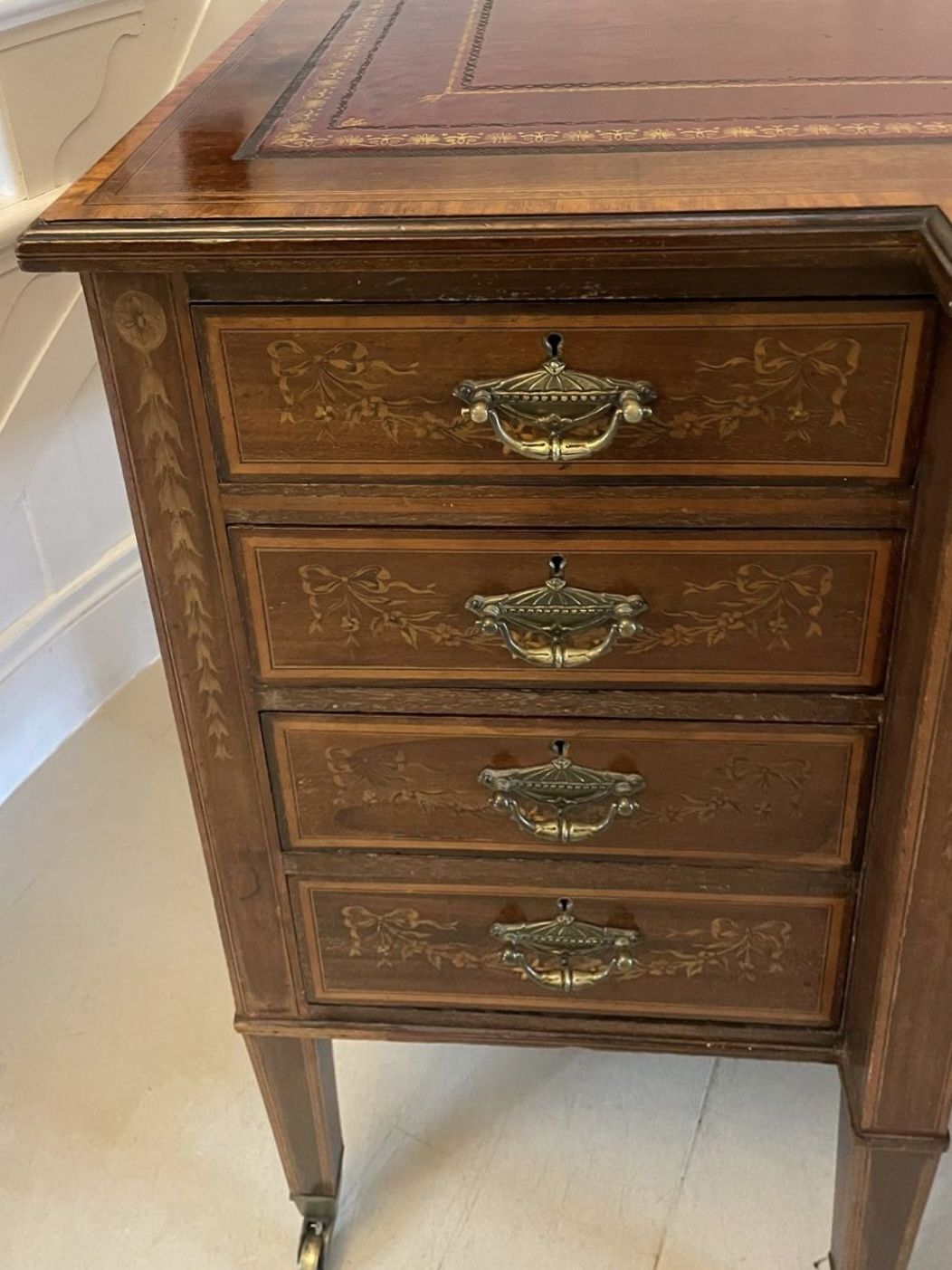 Outstanding Quality Antique 19th Century Mahogany Inlaid Kneehole Desk By Edwards And Roberts photo vinterior