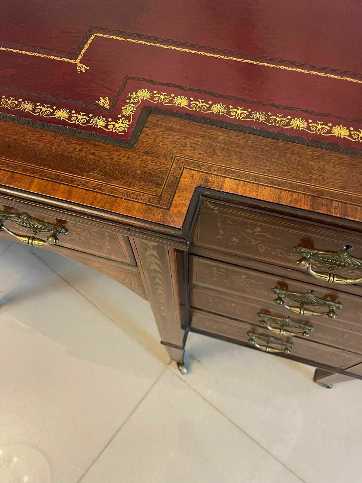 2750.0 Outstanding Quality Antique 19th Century Mahogany Inlaid Kneehole Desk By Edwards And Roberts photo