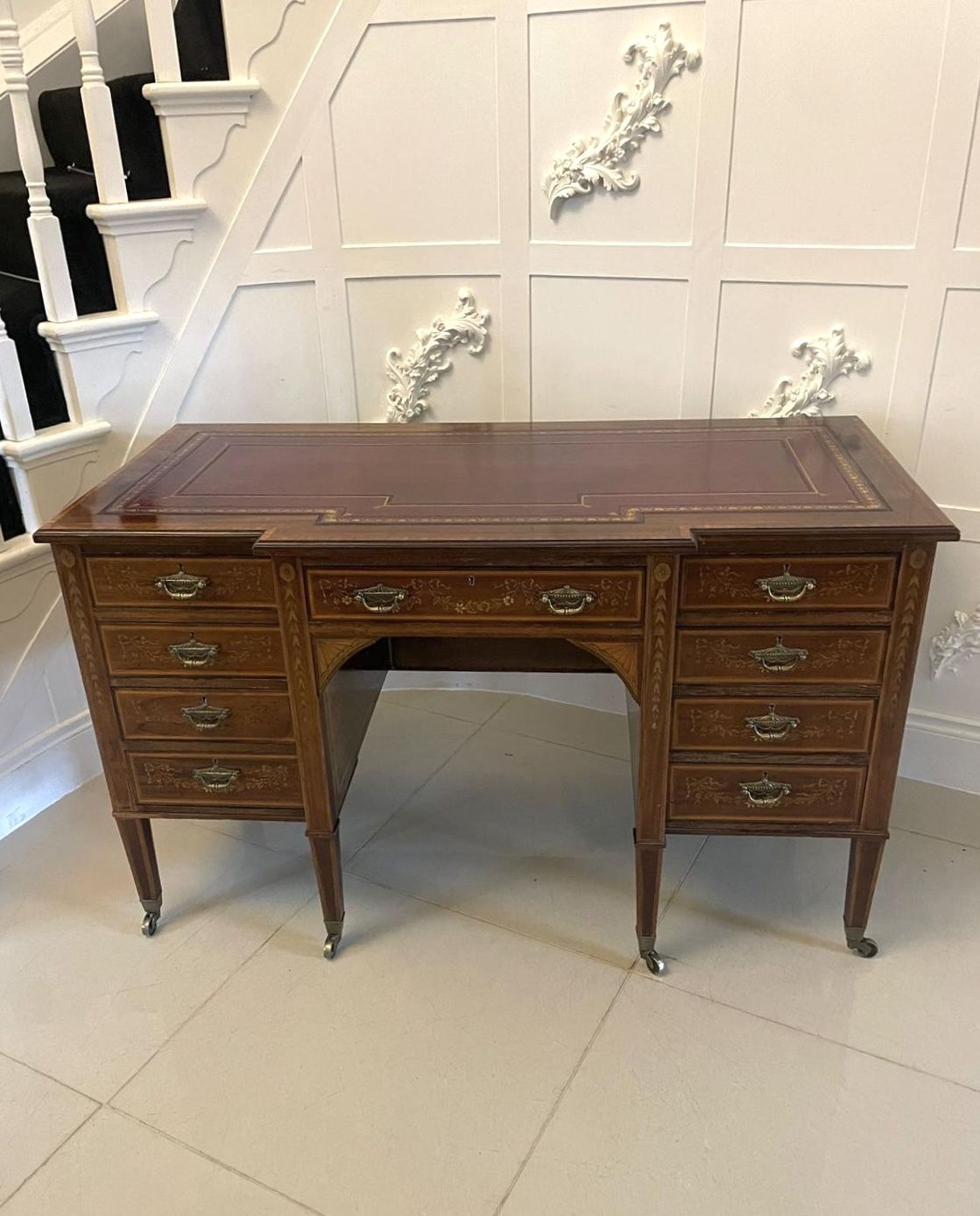 Outstanding Quality Antique 19th Century Mahogany Inlaid Kneehole Desk By Edwards And Roberts