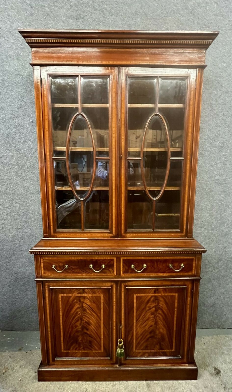 Good Quality Edwardian Inlaid Bookcase