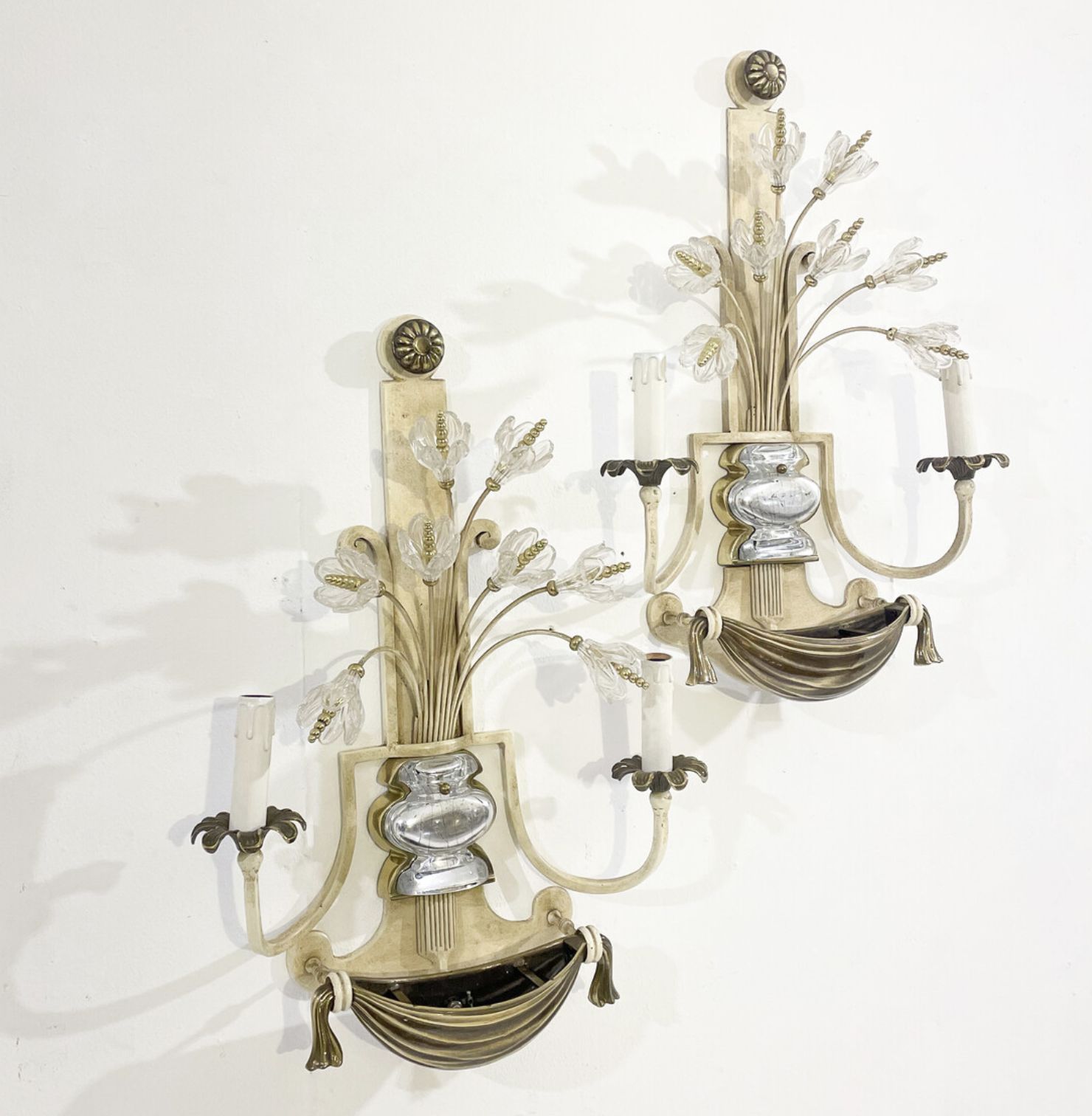 Pair Of Silver Wrought Iron And Glass Wall Lights By Banci, Italy, 1940s photo vinterior