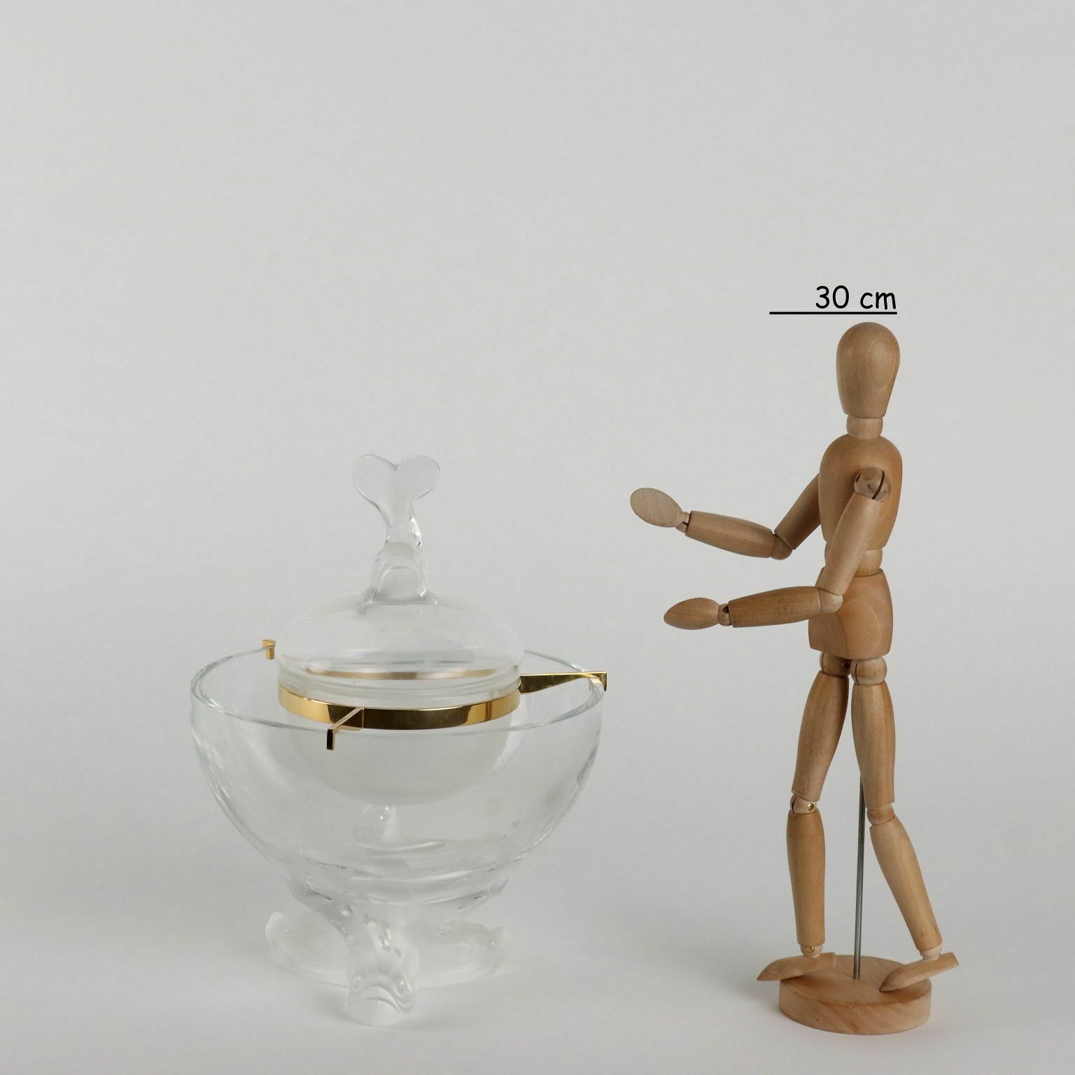 Lalique Caviar Cup Crystal France XX Century photo furniture