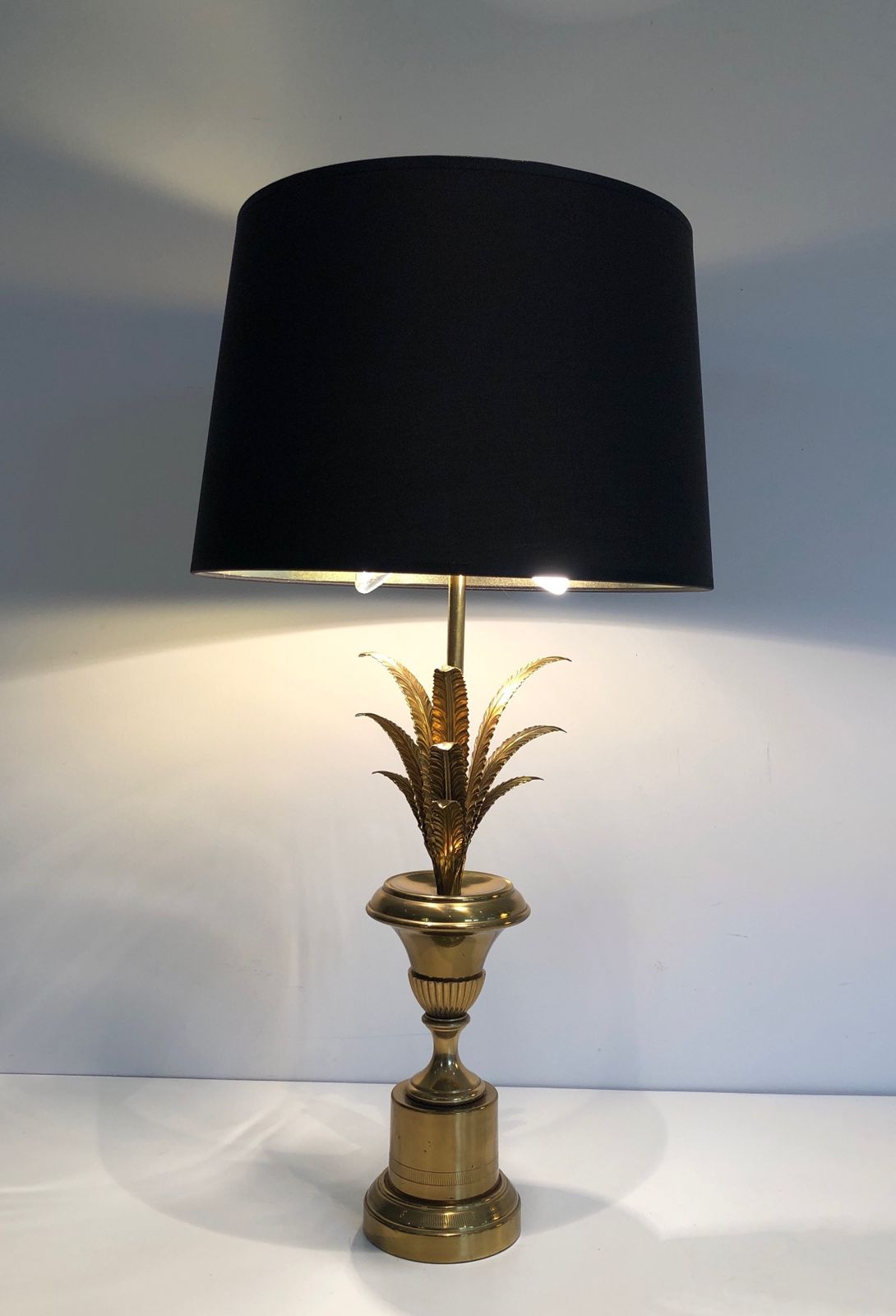 Neoclassical Style Palm Tree Table Lamp In Brass In The Taste Of Maison Charles photo 980.0