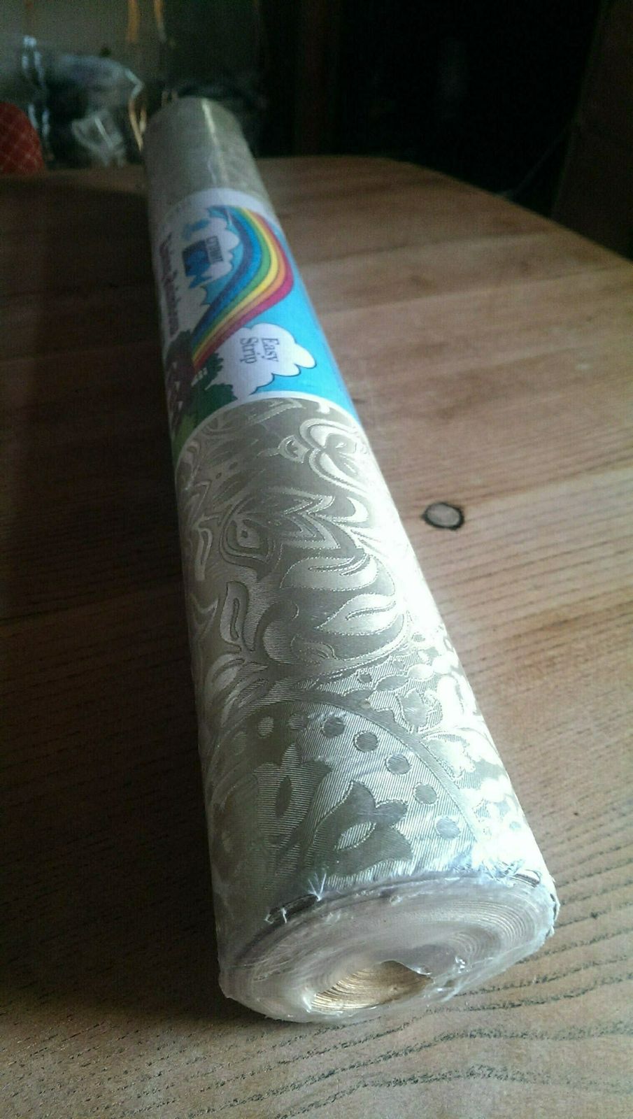 Full Roll Of Amazing Original Vintage Retro Gold Wallpaper