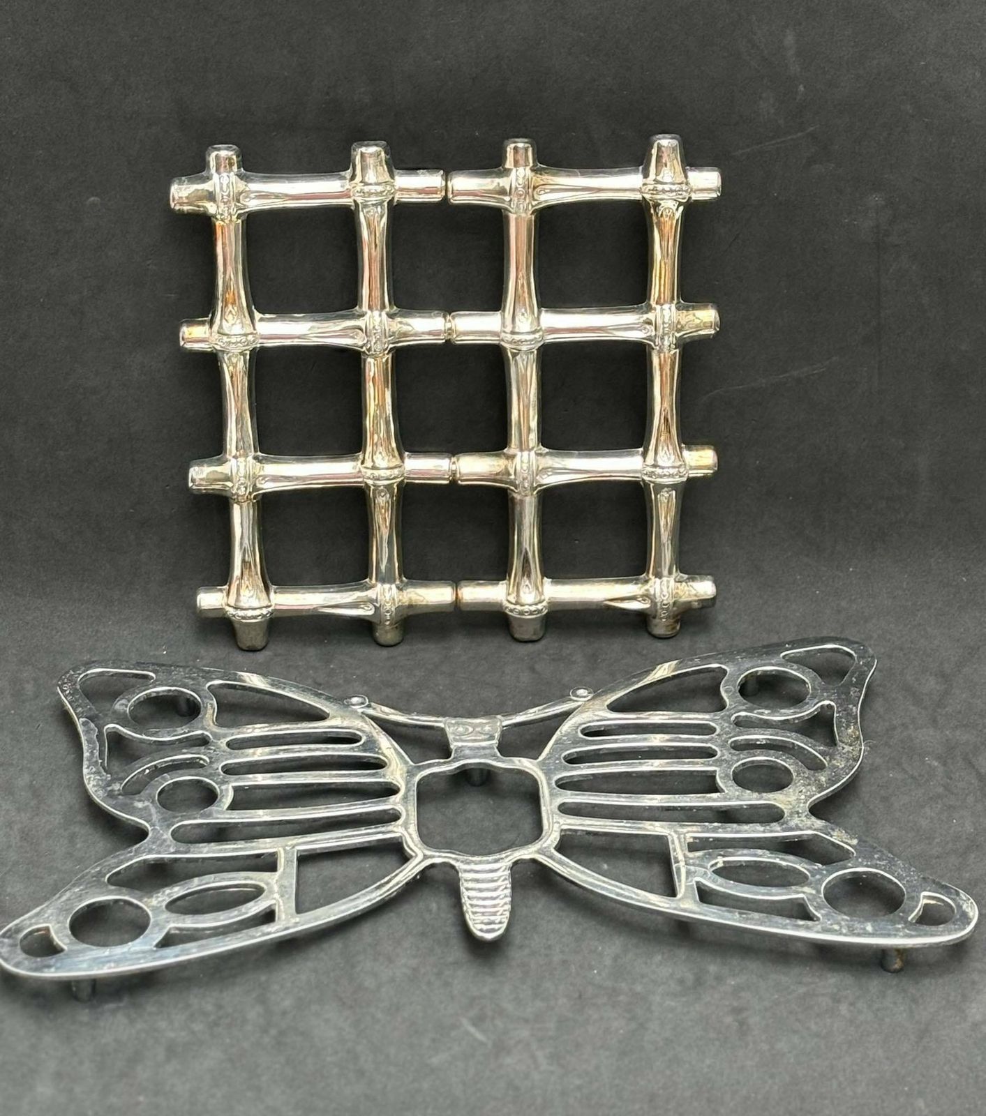 photo for sale Trivet Metal Lot De 2 Trivets Vintage, 1 Bamboo Tramontina 1 Butterfly San Marco Adjustable Trivet