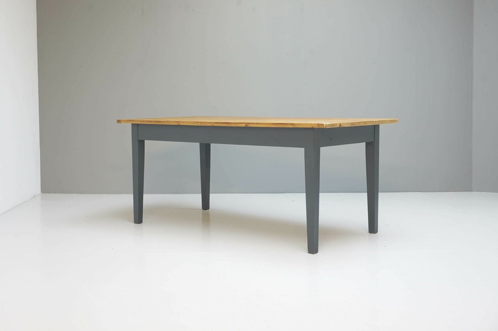 French Style Table photo furniture