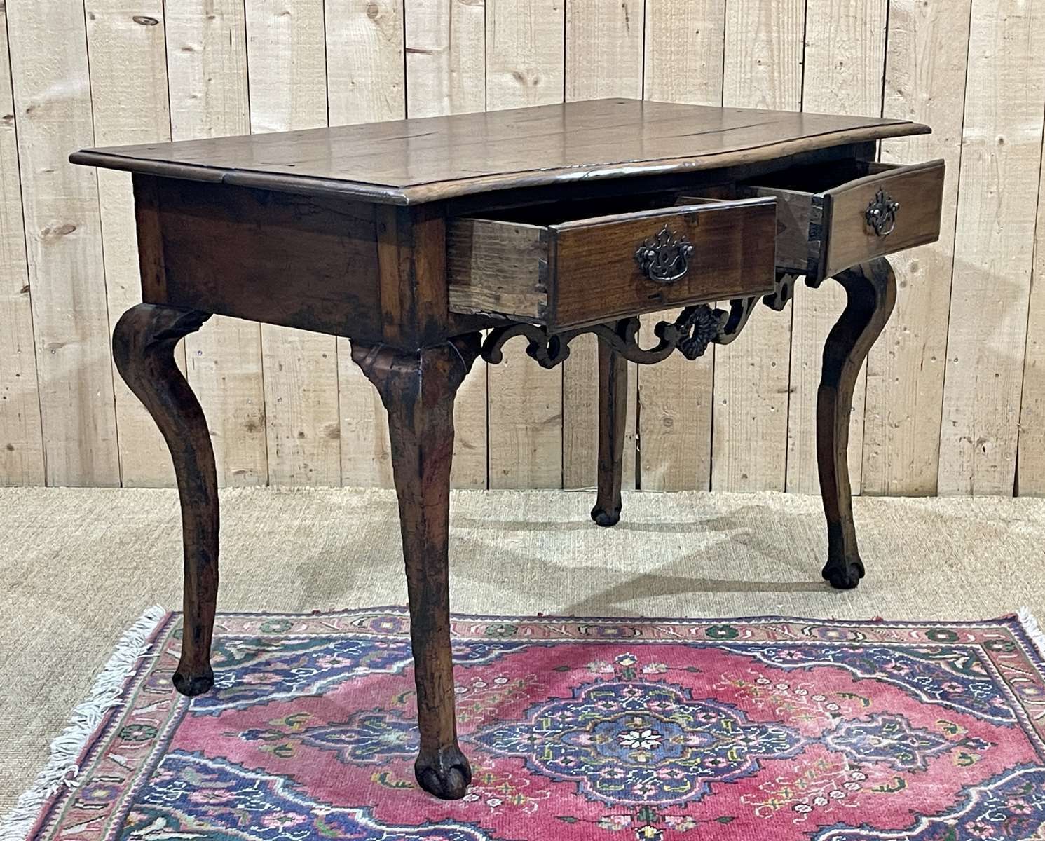 Rustic English Console From The 18th Century In Chestnut And Cherry photo 1560.0
