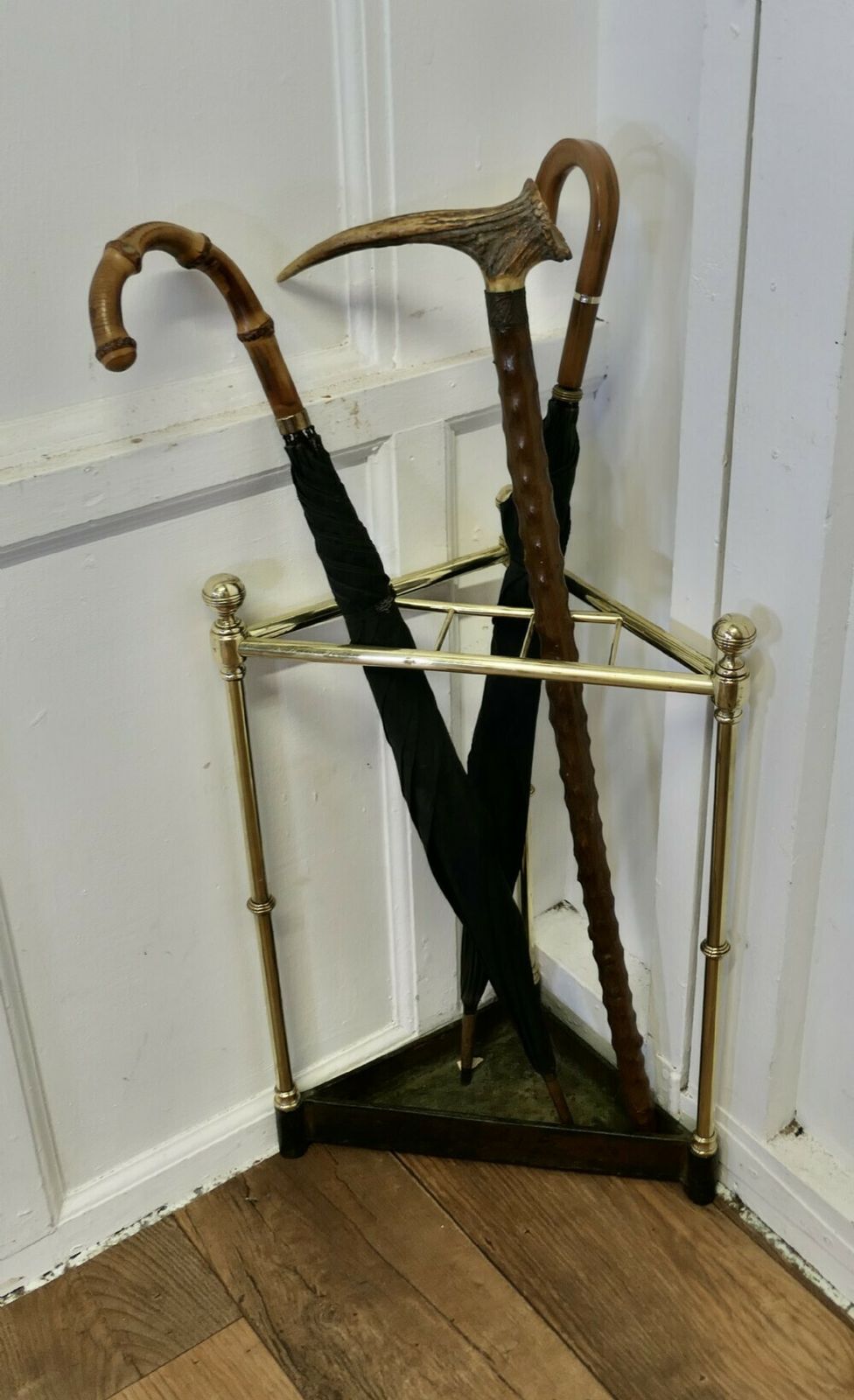 Victorian Brass And Cast Iron Corner Stick Or Umbrella Stand photo 780.0